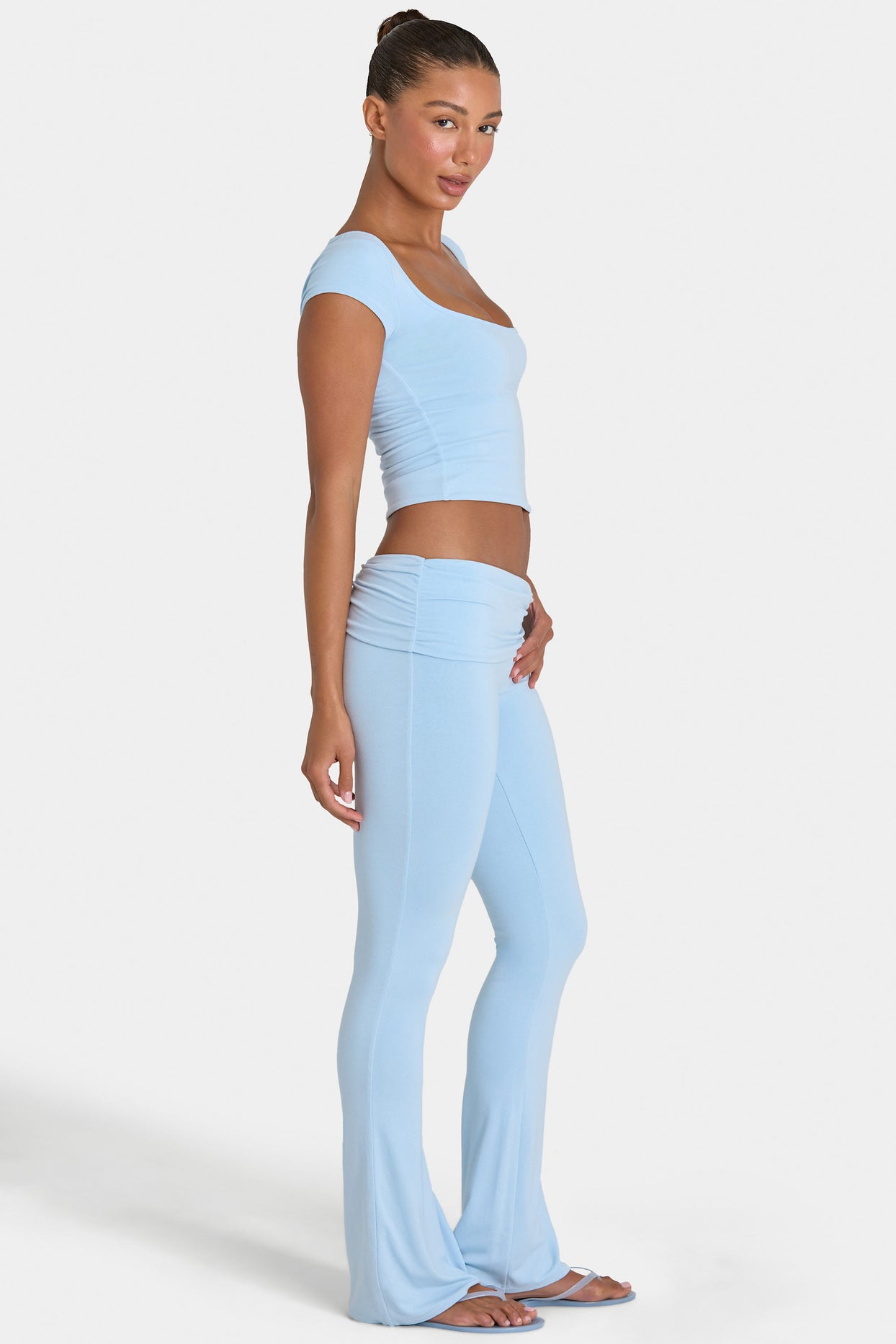 ButterCloud™ Flared Leggings in Sky - 3