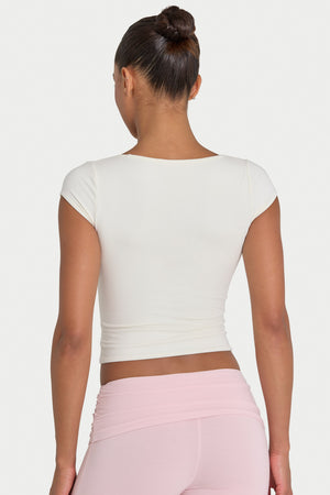 Bo+Tee model Kiele wearing the BT16372__Ivory Full Top in Ivory Modal fabric perfect for coffee dates