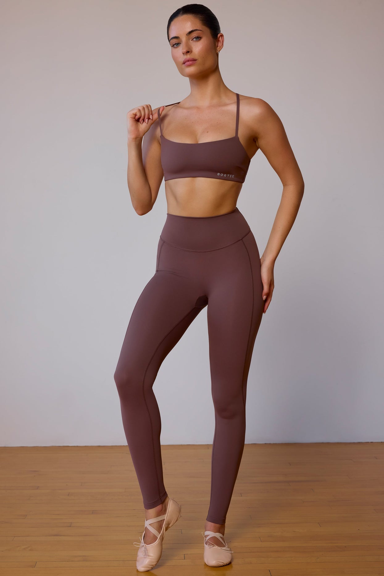 UltraFlex Leggings in Taupe Brown