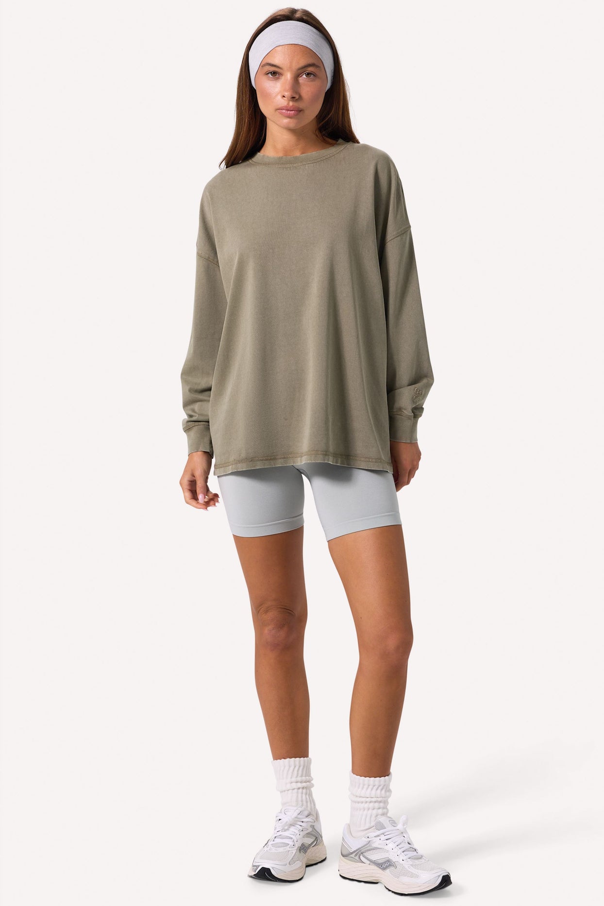 Acid Wash Long-Sleeve Oversized T-Shirt in Light Green - 4