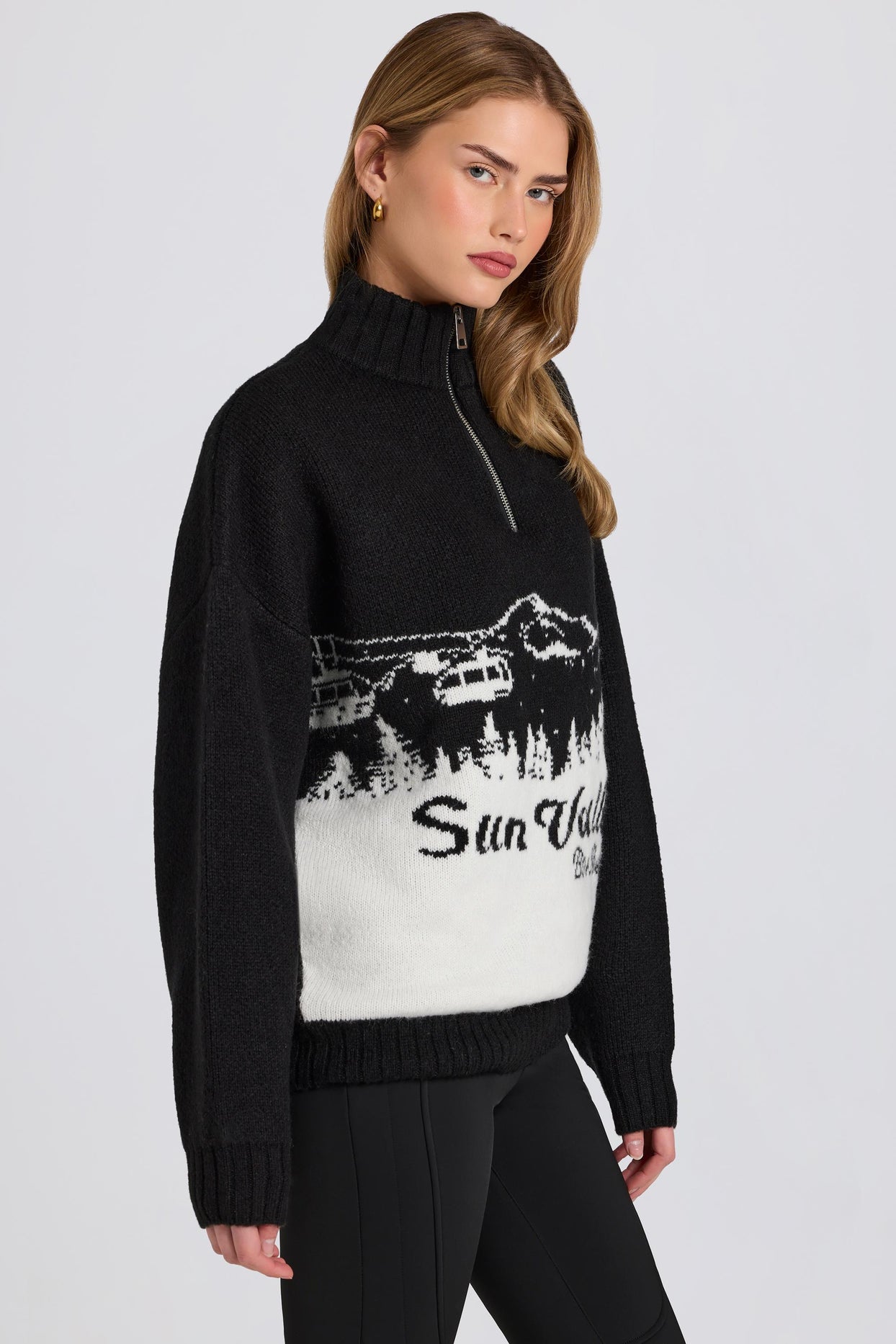 Knit Quarter-Zip Turtleneck Oversized Jumper in Black - 7