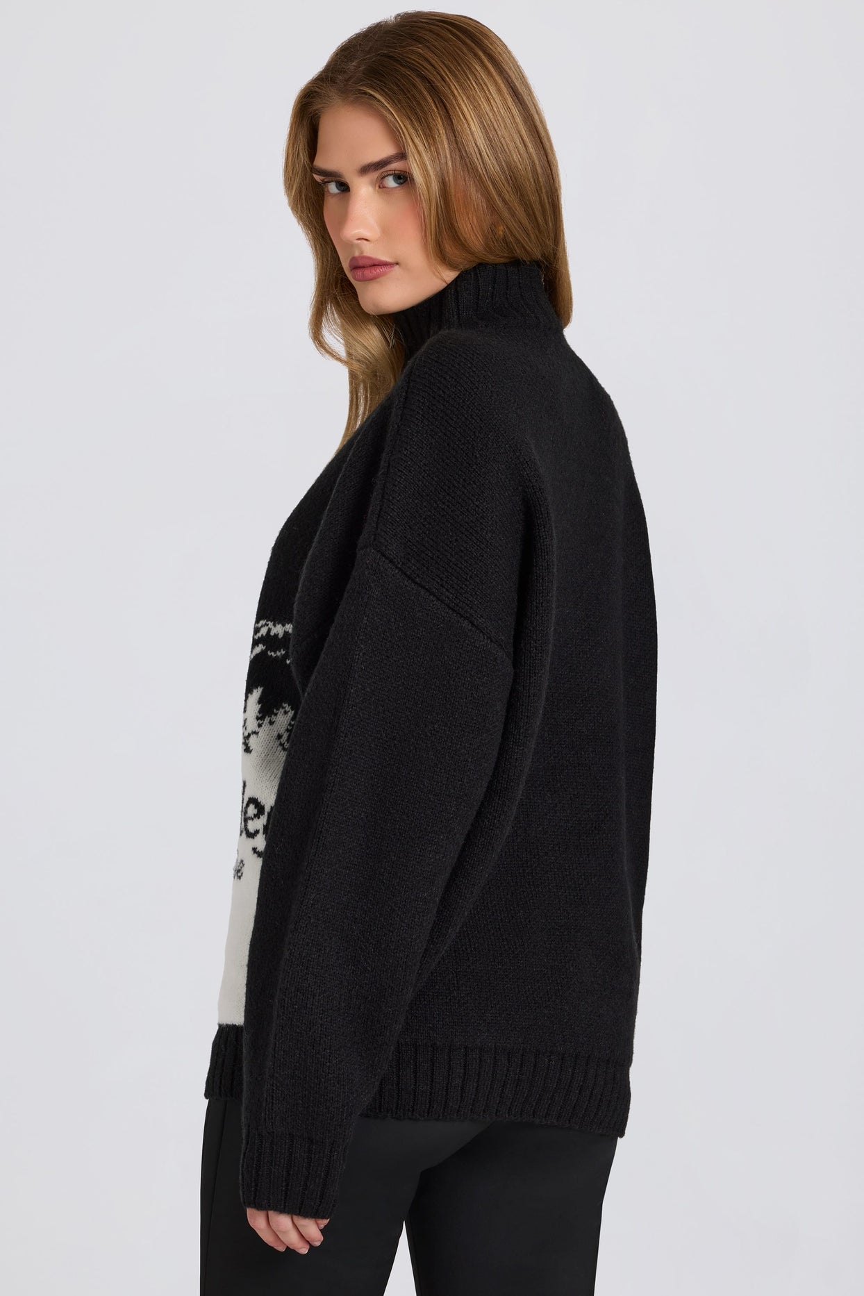 Knit Quarter-Zip Turtleneck Oversized Jumper in Black - 4