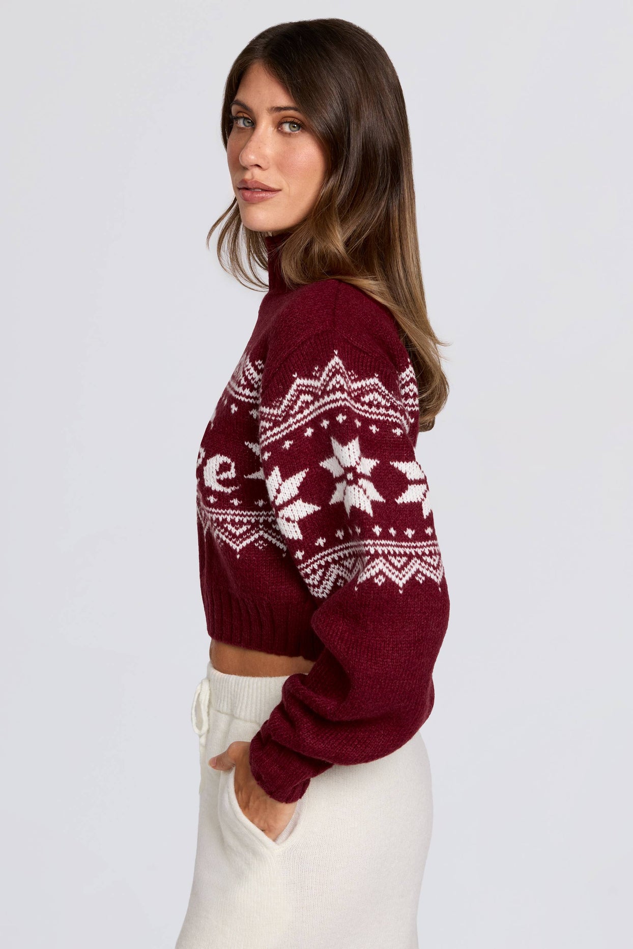 Jacquard-Knit Cropped Jumper in Crimson Red - 3