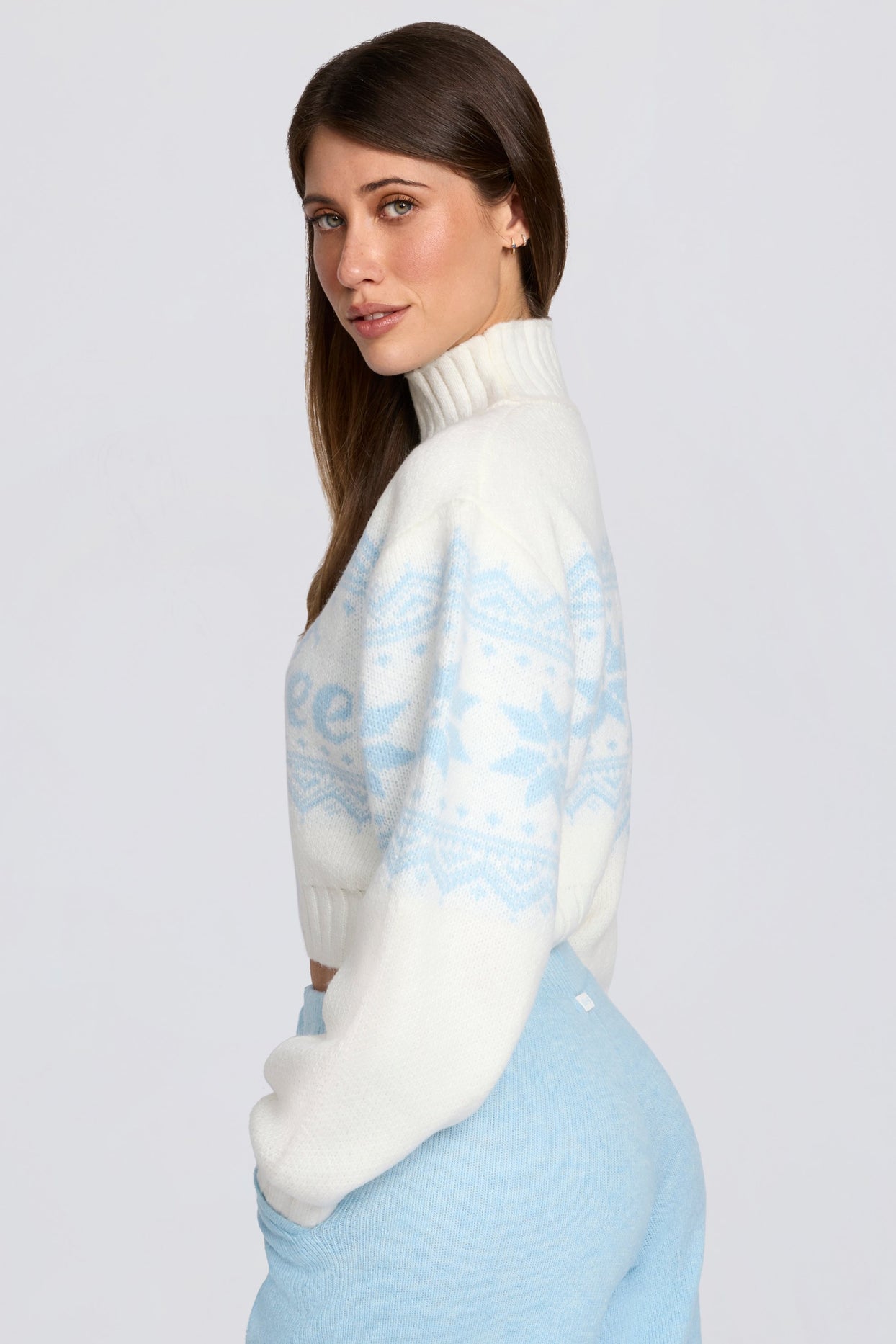 Jacquard-Knit Cropped Jumper in Ivory - 3