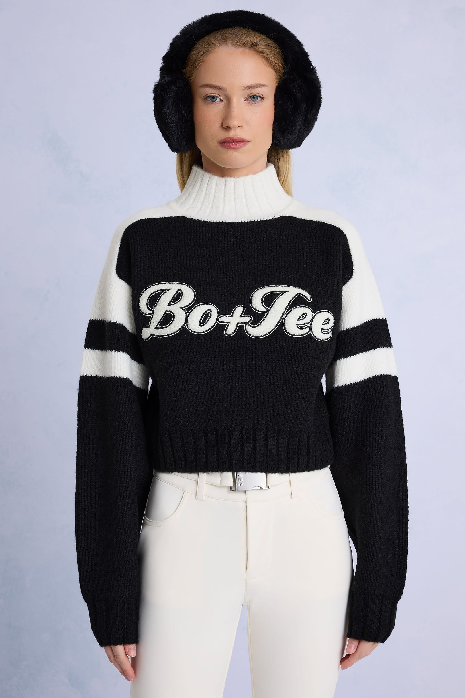 Knit Logo Cropped Jumper in Black - 1
