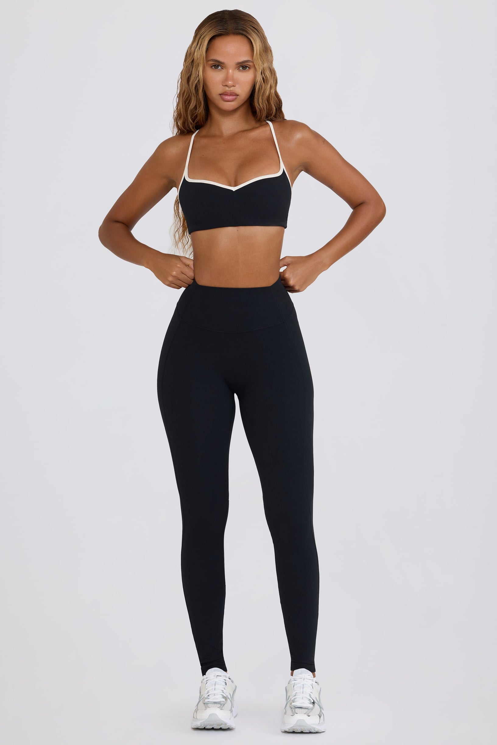 Soft Active Mid-Rise Leggings in Black - 2
