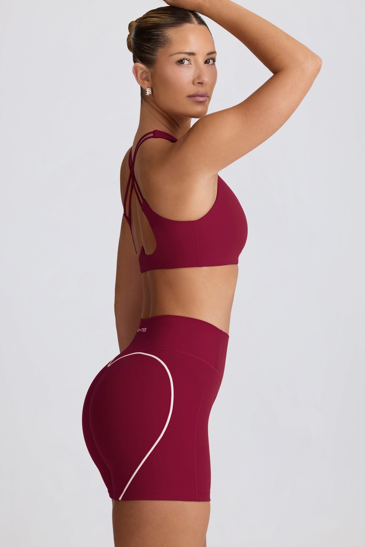 Soft Active V-Neck Sports Bra in Burgundy - 3