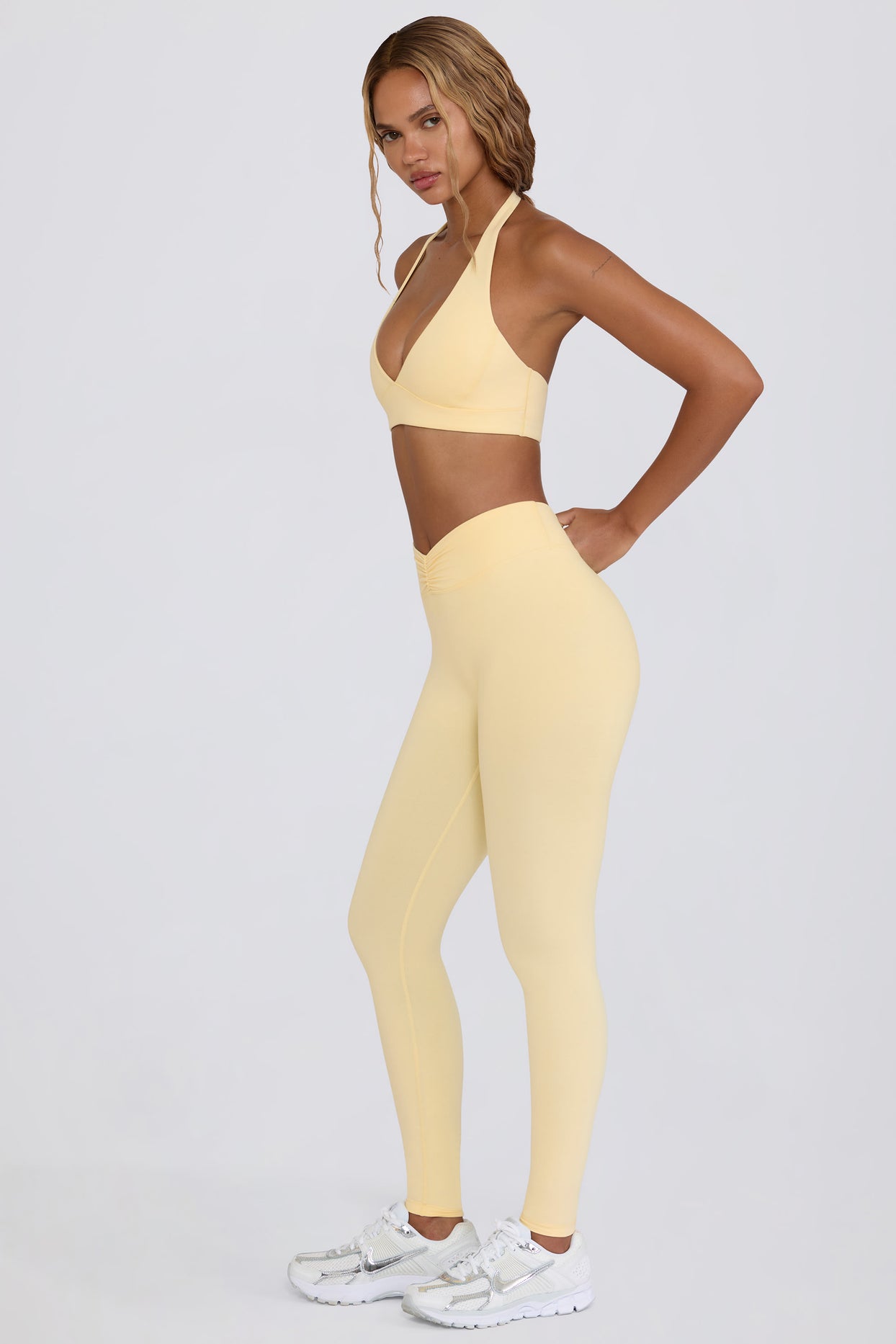 Brushed Jersey Ruched Mid-Rise Leggings in Lemon Marl - 3