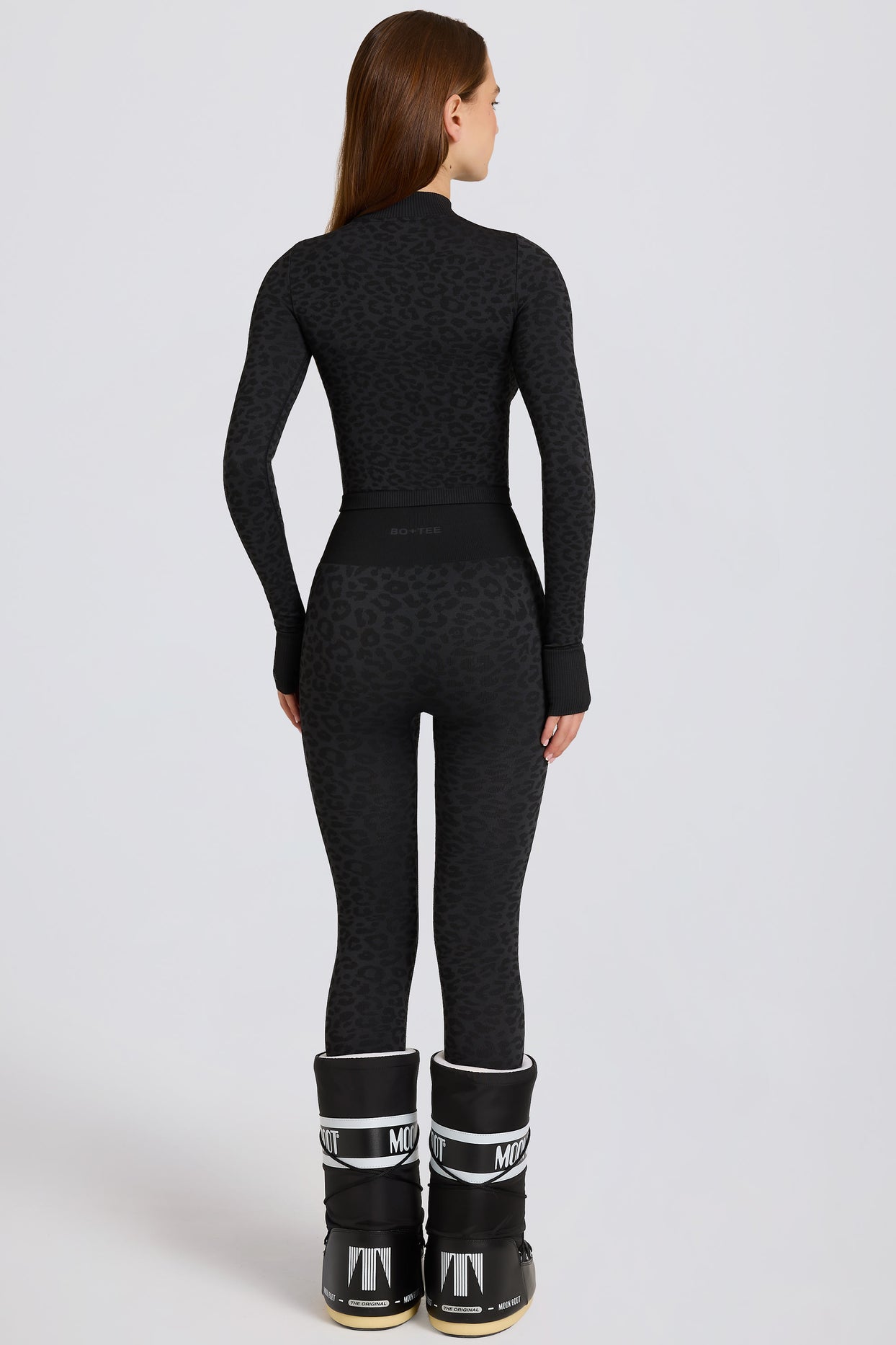 Thermal Base-Layer Leggings in Black Leopard - 4
