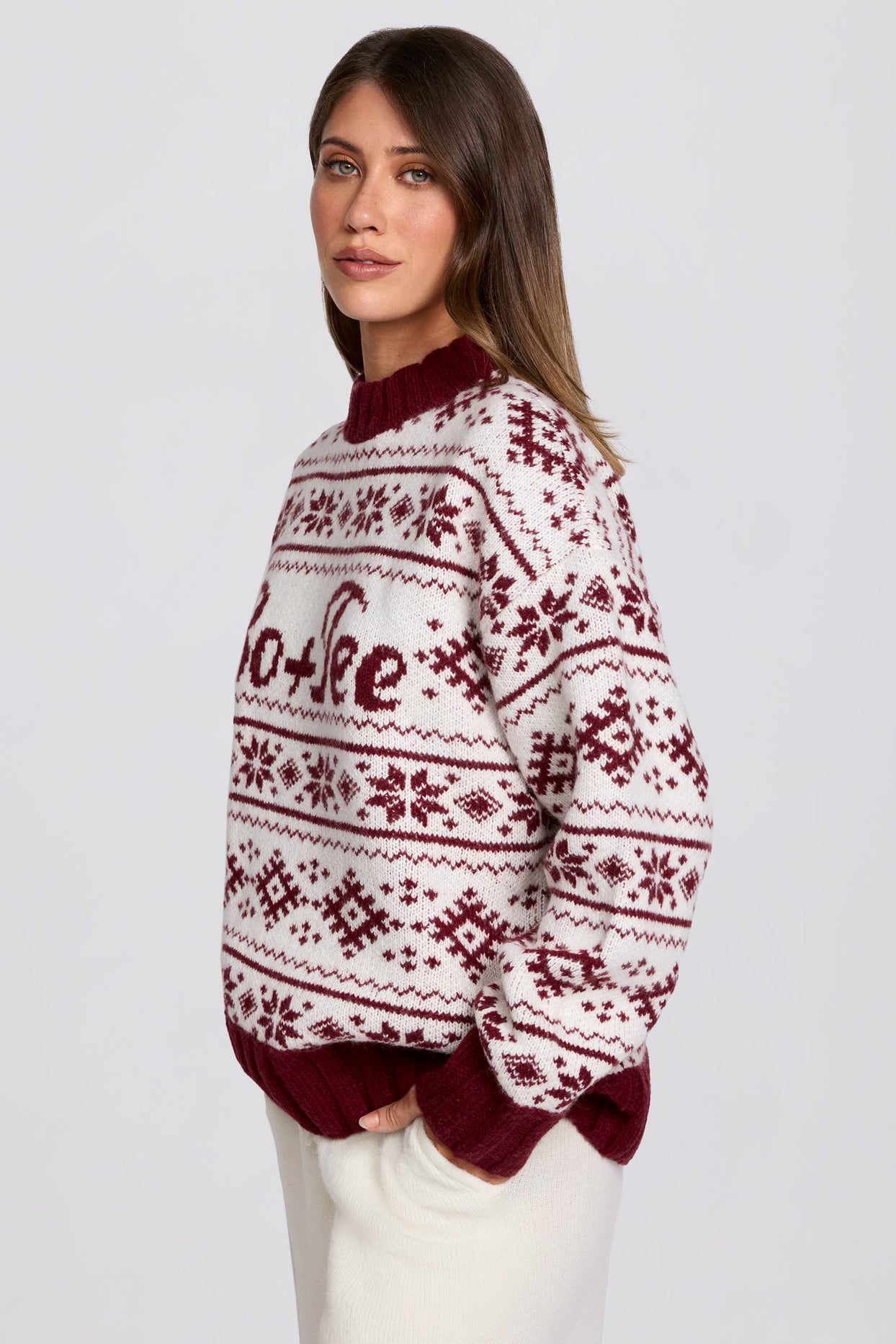Jacquard-Knit Oversized Jumper in Crimson Red - 3
