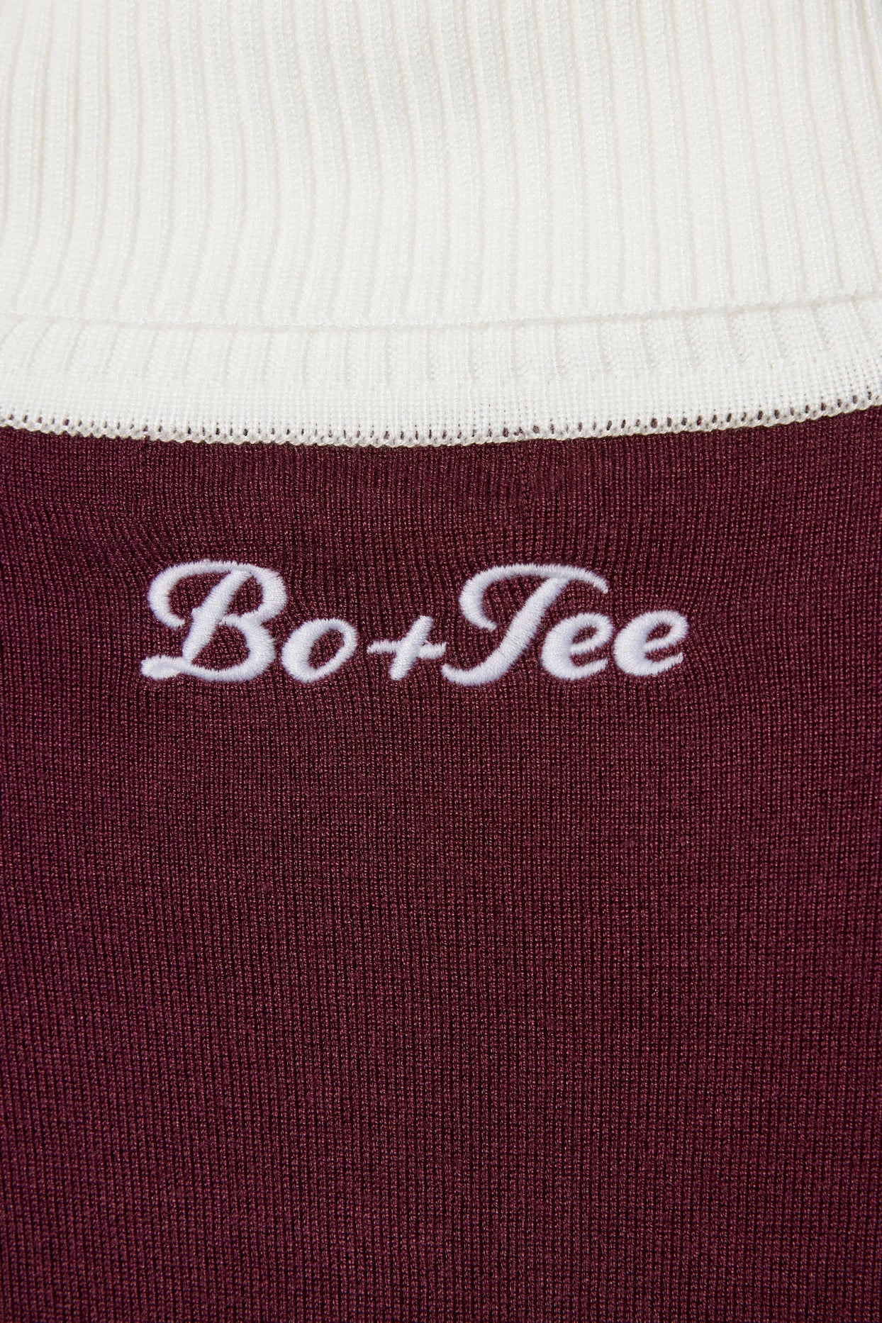 Knit Long-Sleeve Fitted Top in Burgundy - 3