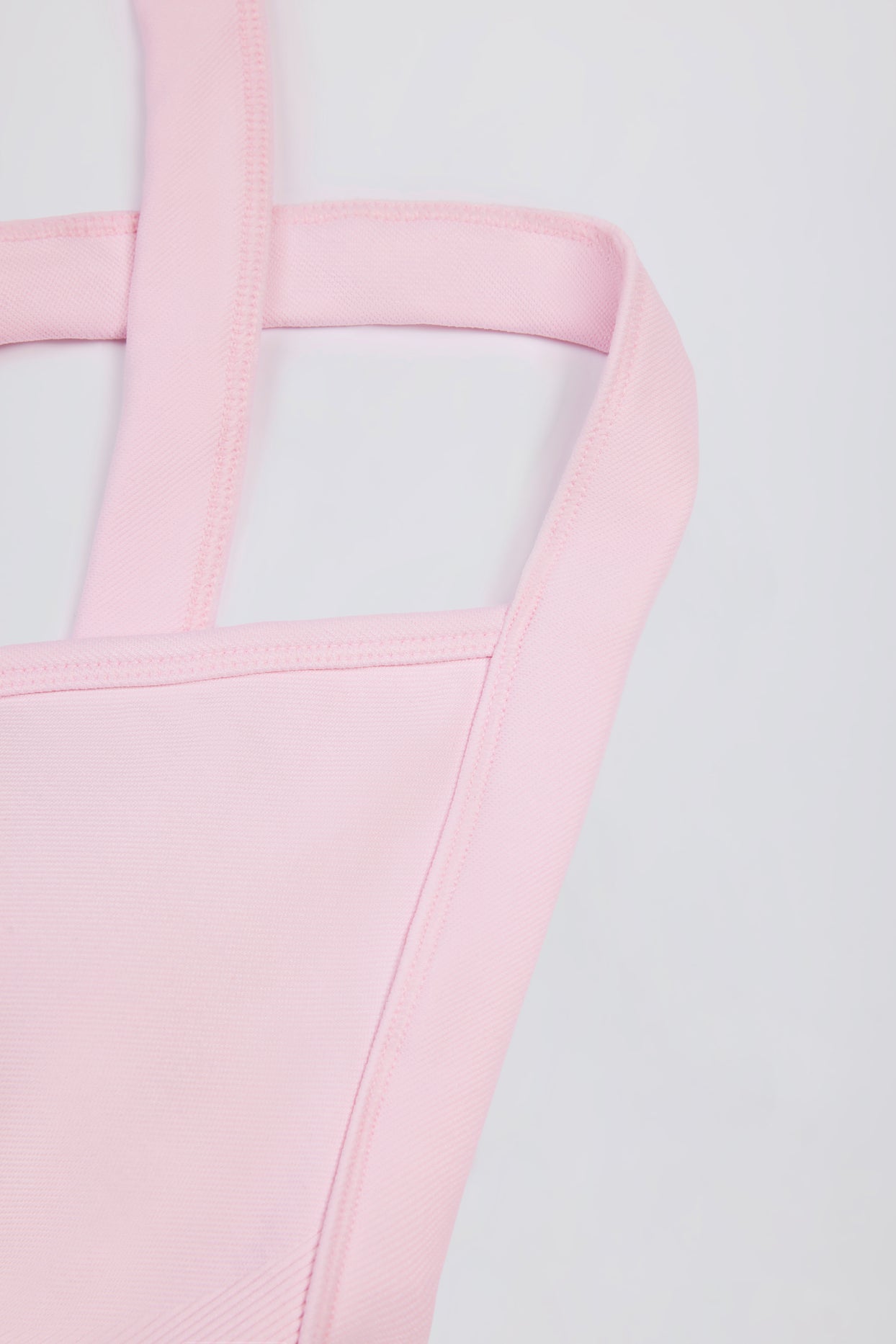 Super Sculpt Seamless Crossback Sports Bra in Soft Pink - 6