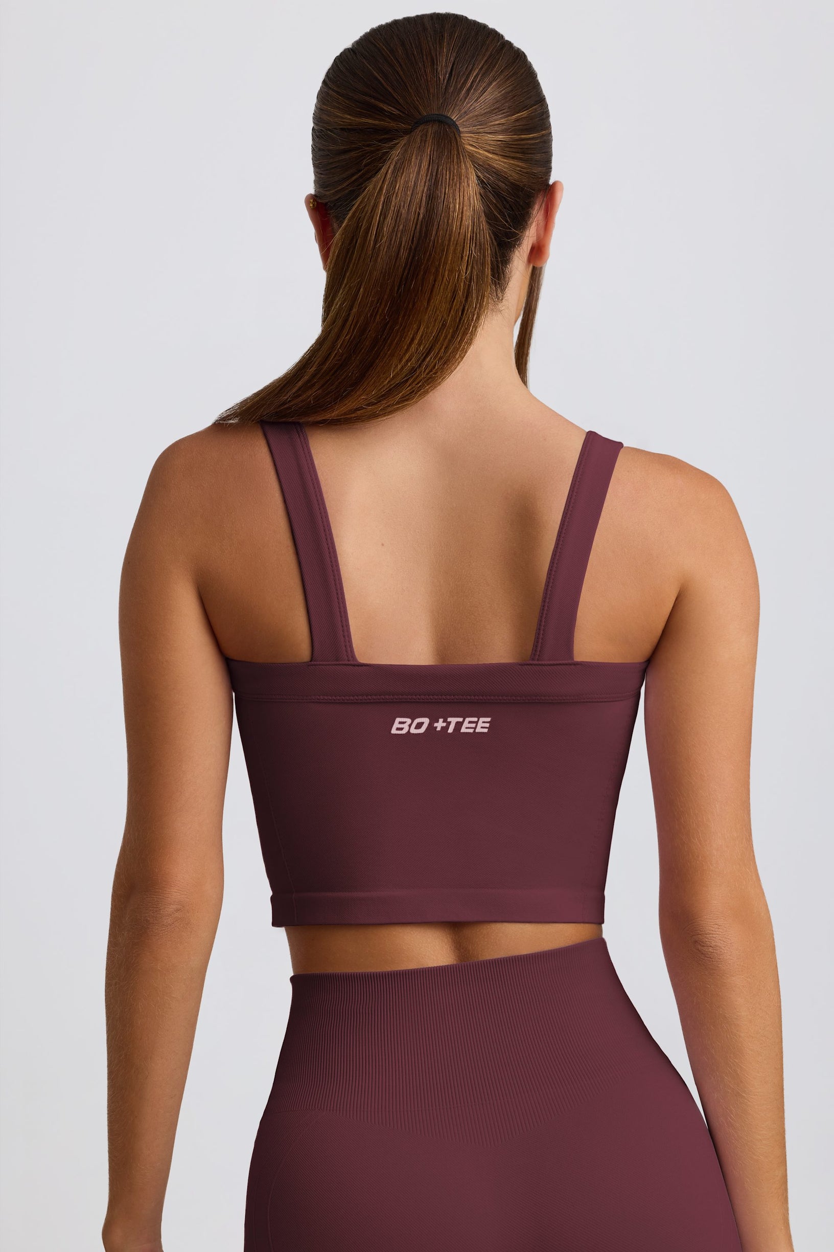 Super Sculpt Seamless Longline Camisole Top in Burgundy - 2