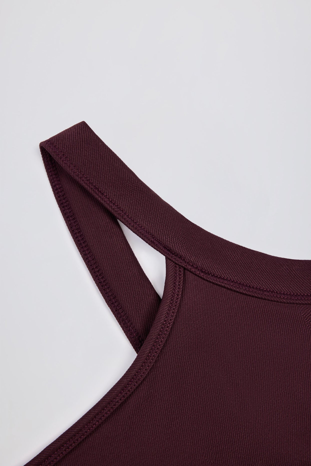 Super Sculpt Seamless Longline Camisole Top in Burgundy - 5
