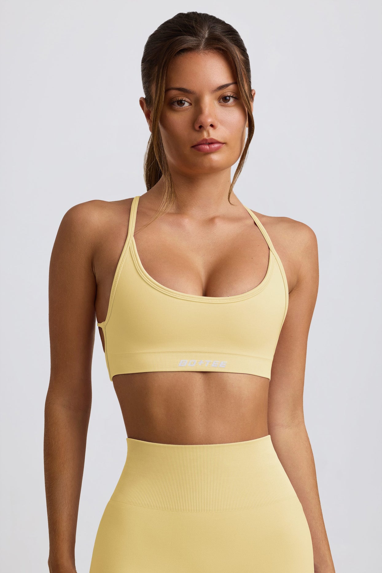 Super Sculpt Seamless Backless Sports Bra in Butter - 1