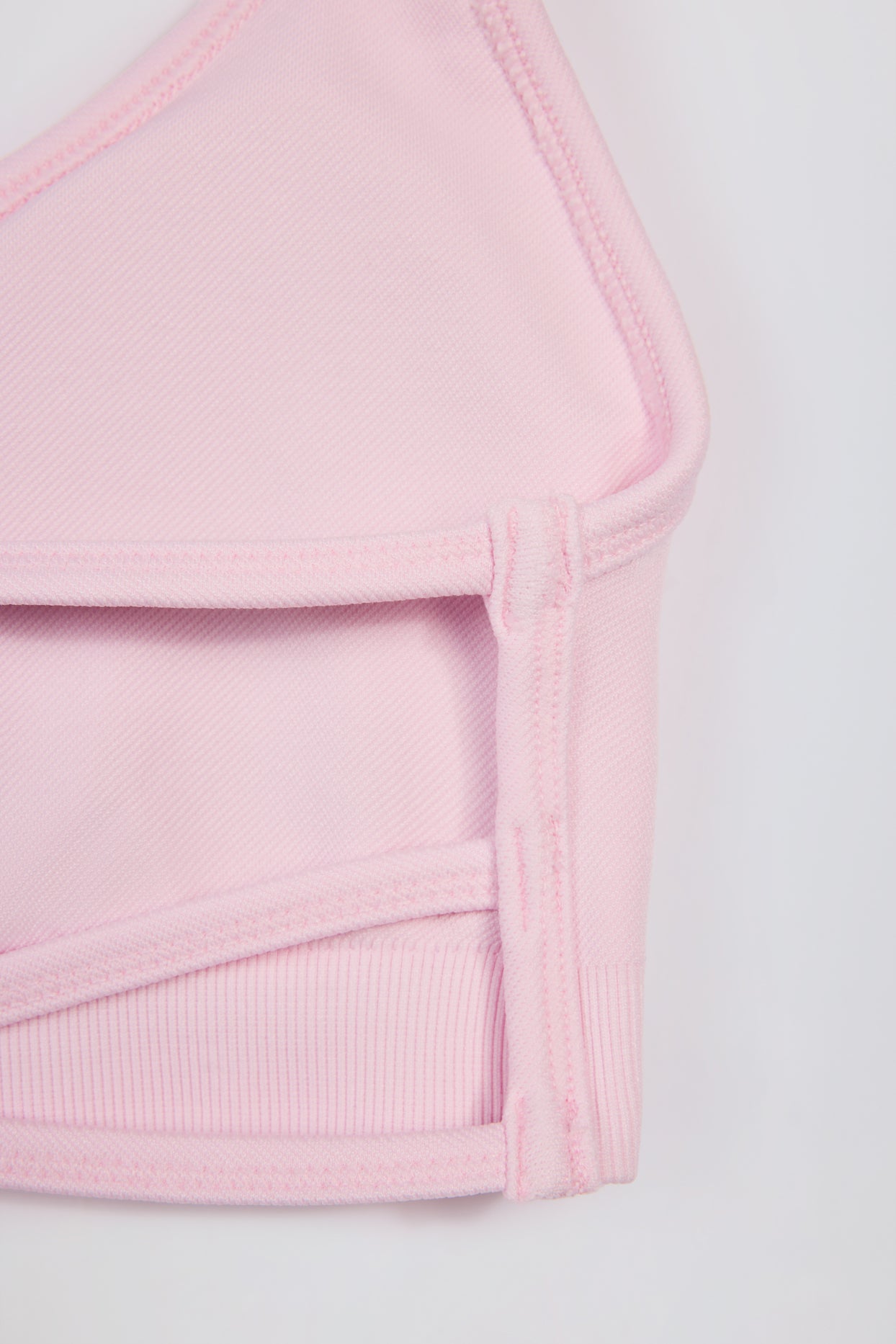 Super Sculpt Seamless Backless Sports Bra in Powder Pink - 6