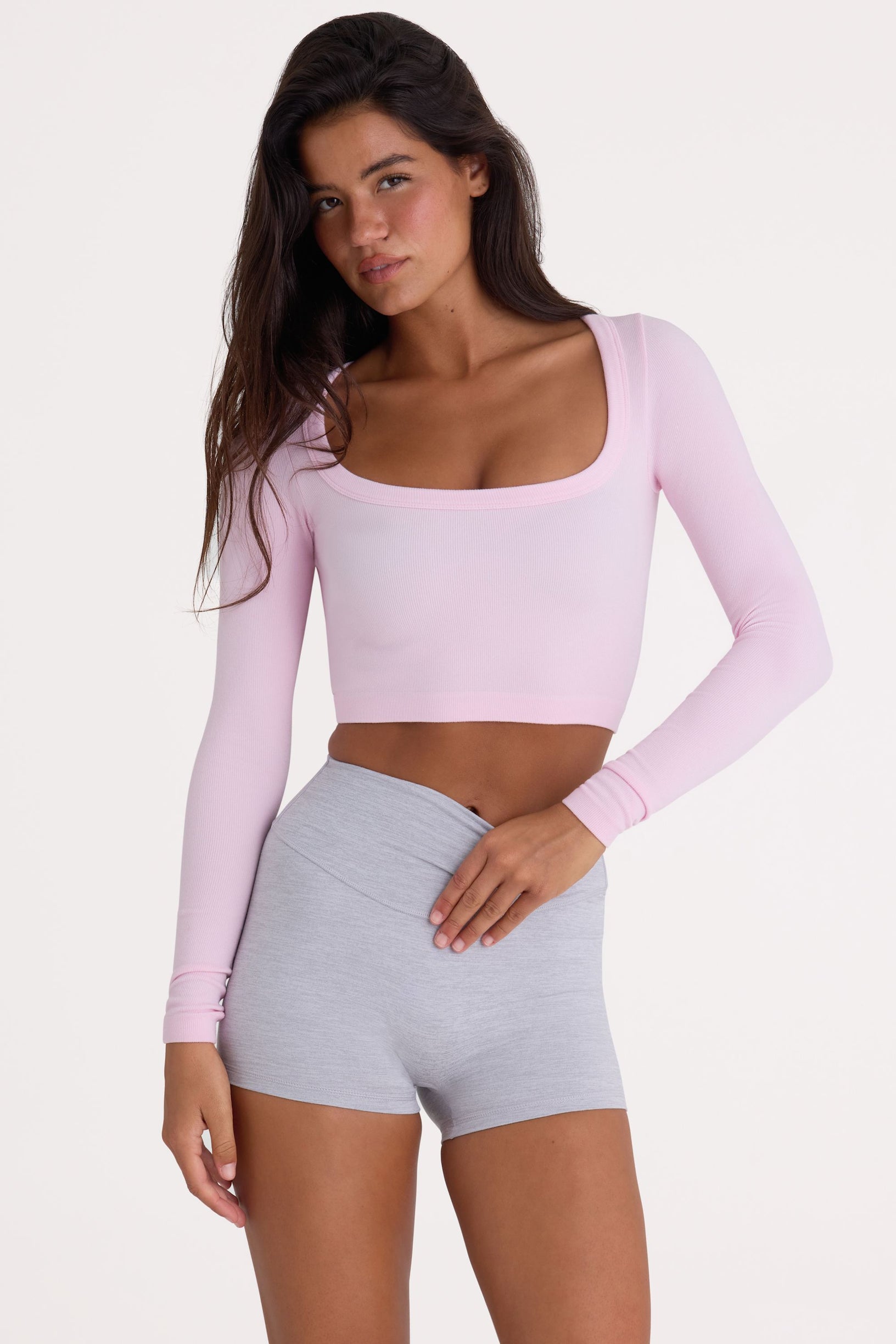 Seamless Soft Rib Cut-Out Crop Top in Powder Pink - 2