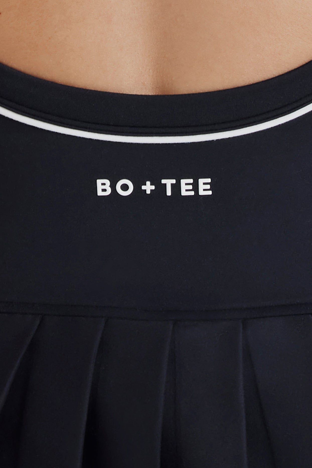 Soft Active Crossback Pleated Tennis Dress in Black - 5