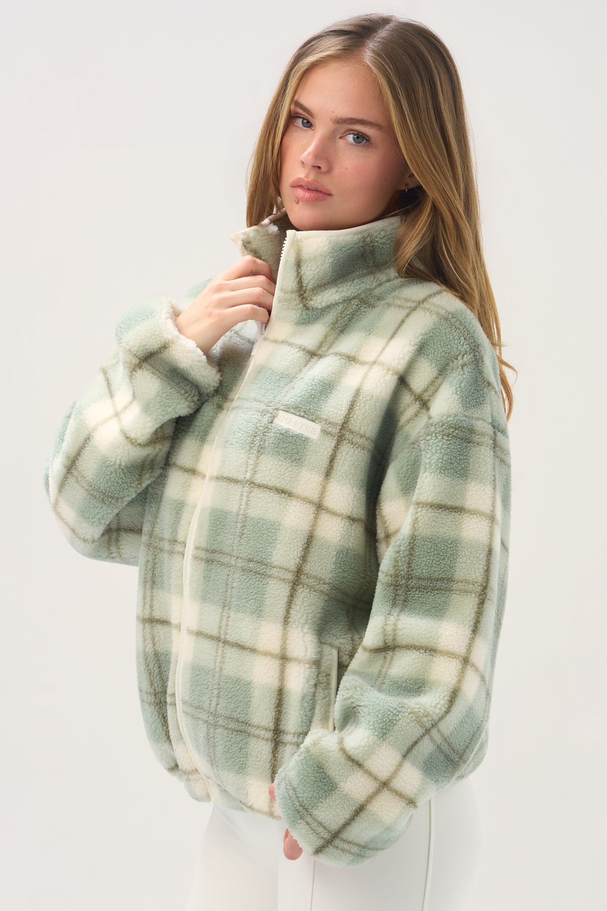 Oversized Zip-Up Fleece in Matcha Plaid