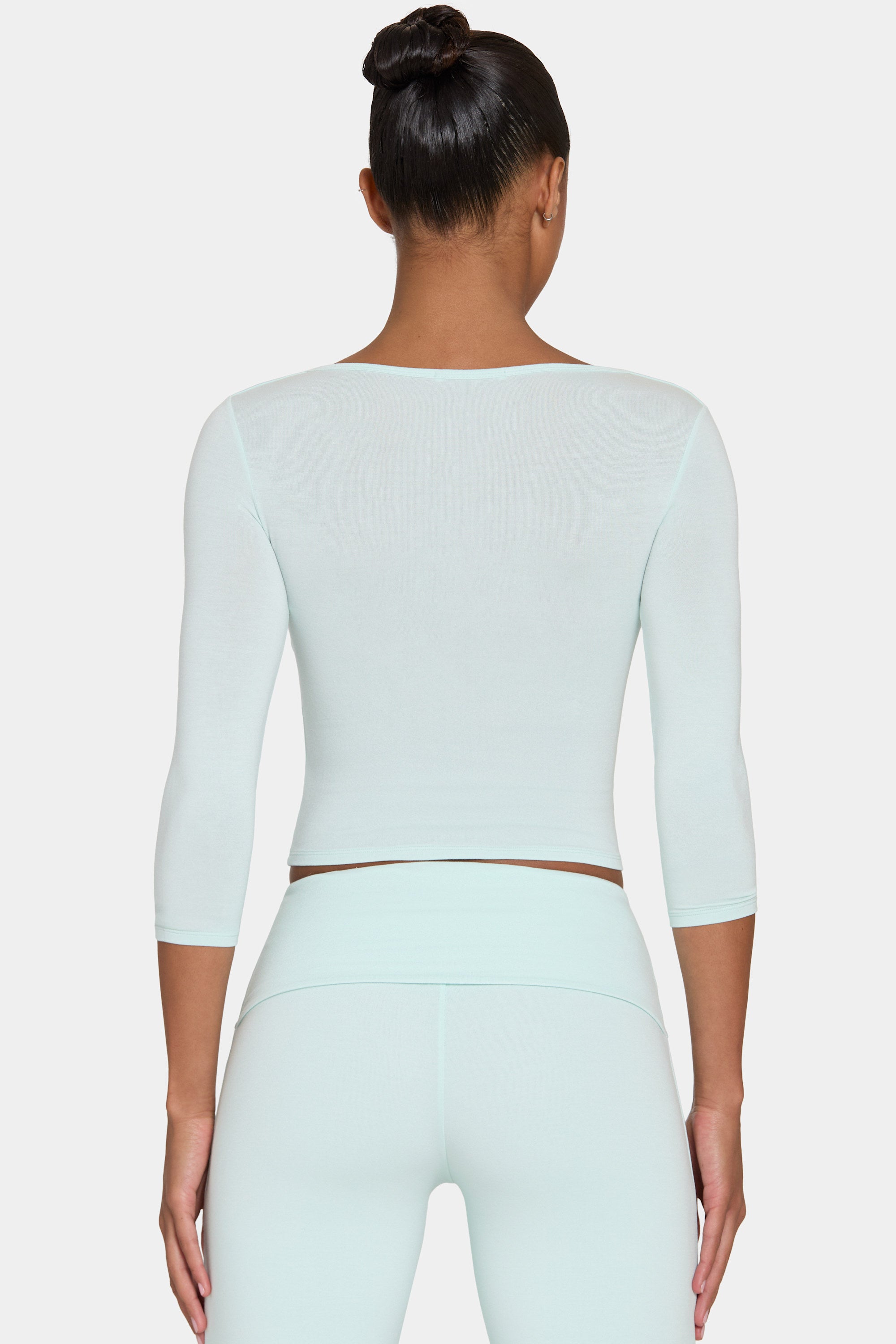 ButterCloud™ 3/4 Sleeve Top in Peppermint - 2