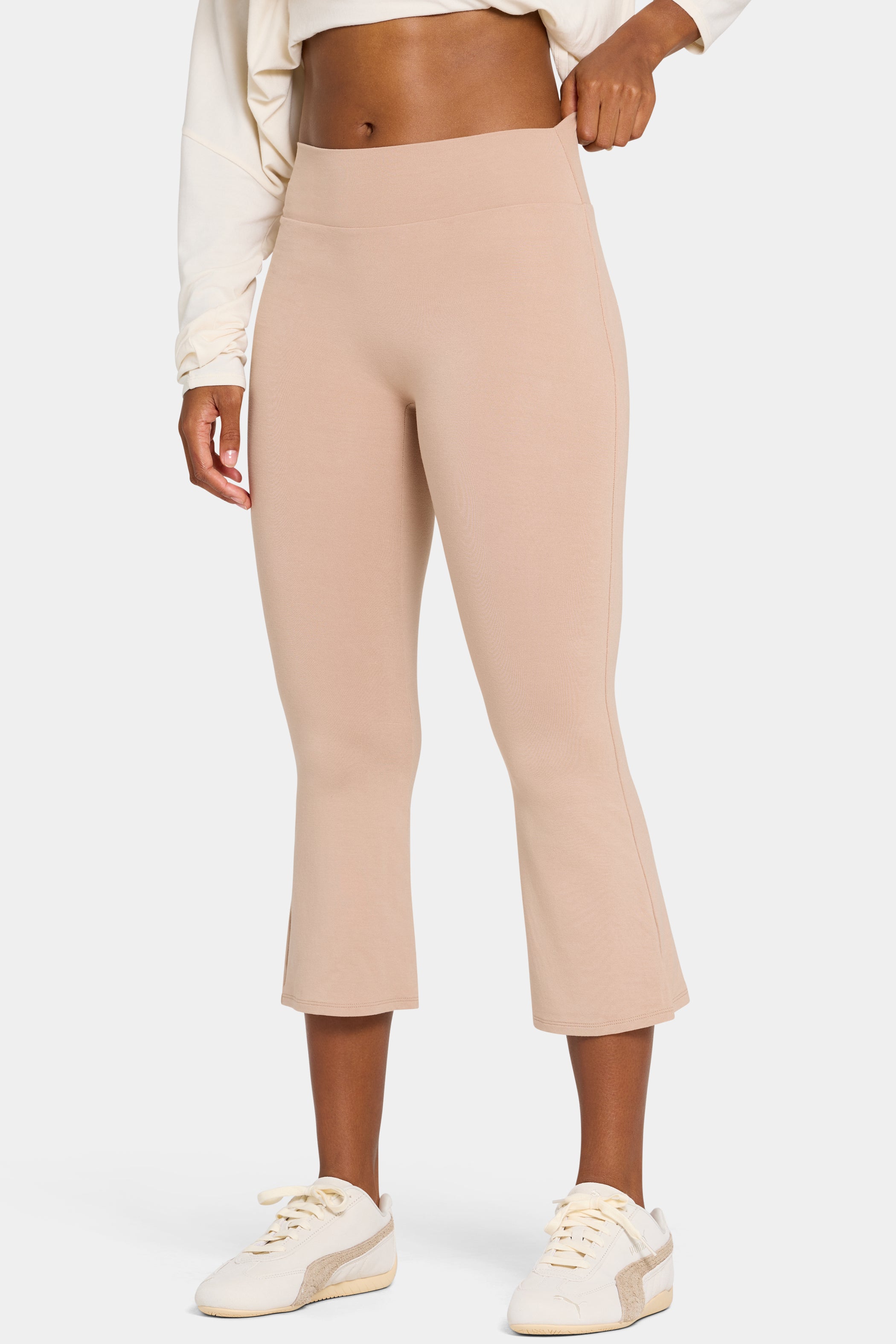 ButterCloud™ Flared Capri Leggings in Oatmeal