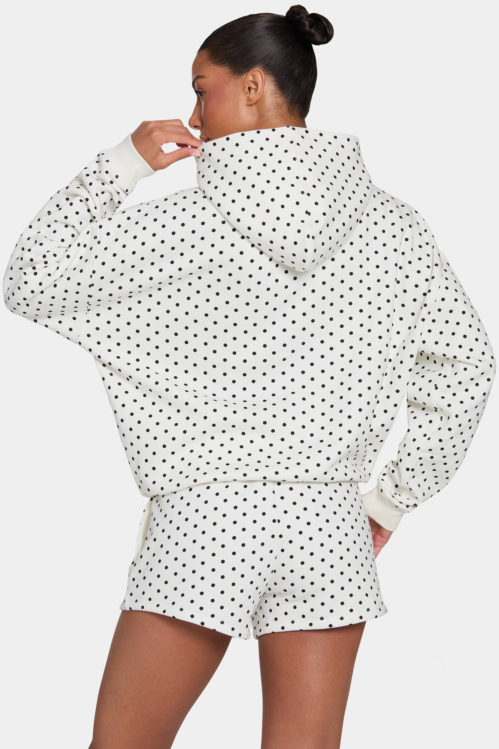Sweat Shorts in Coconut Polka Dot - 2