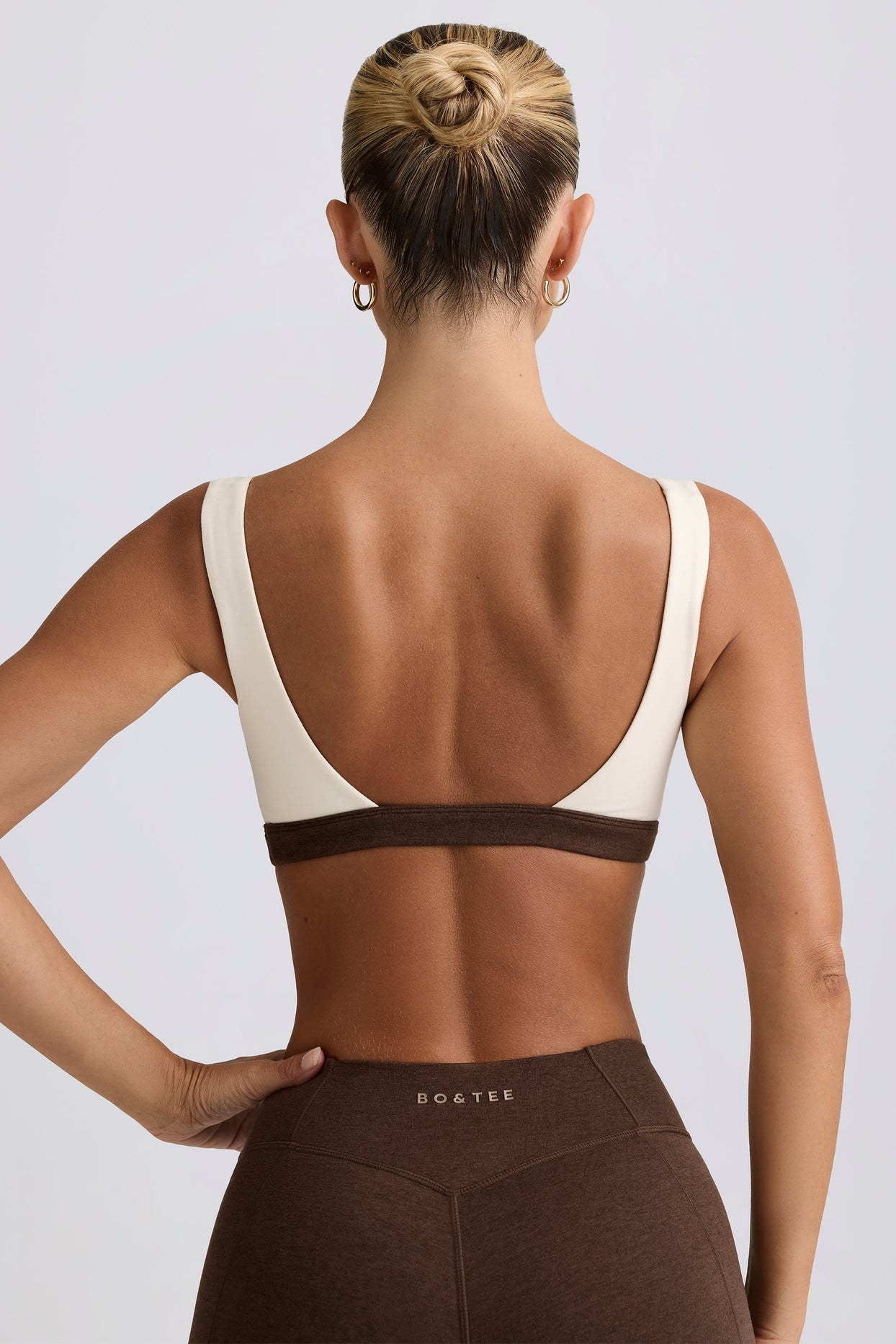 Contrast Sports Bra in Pecan Marl - 2