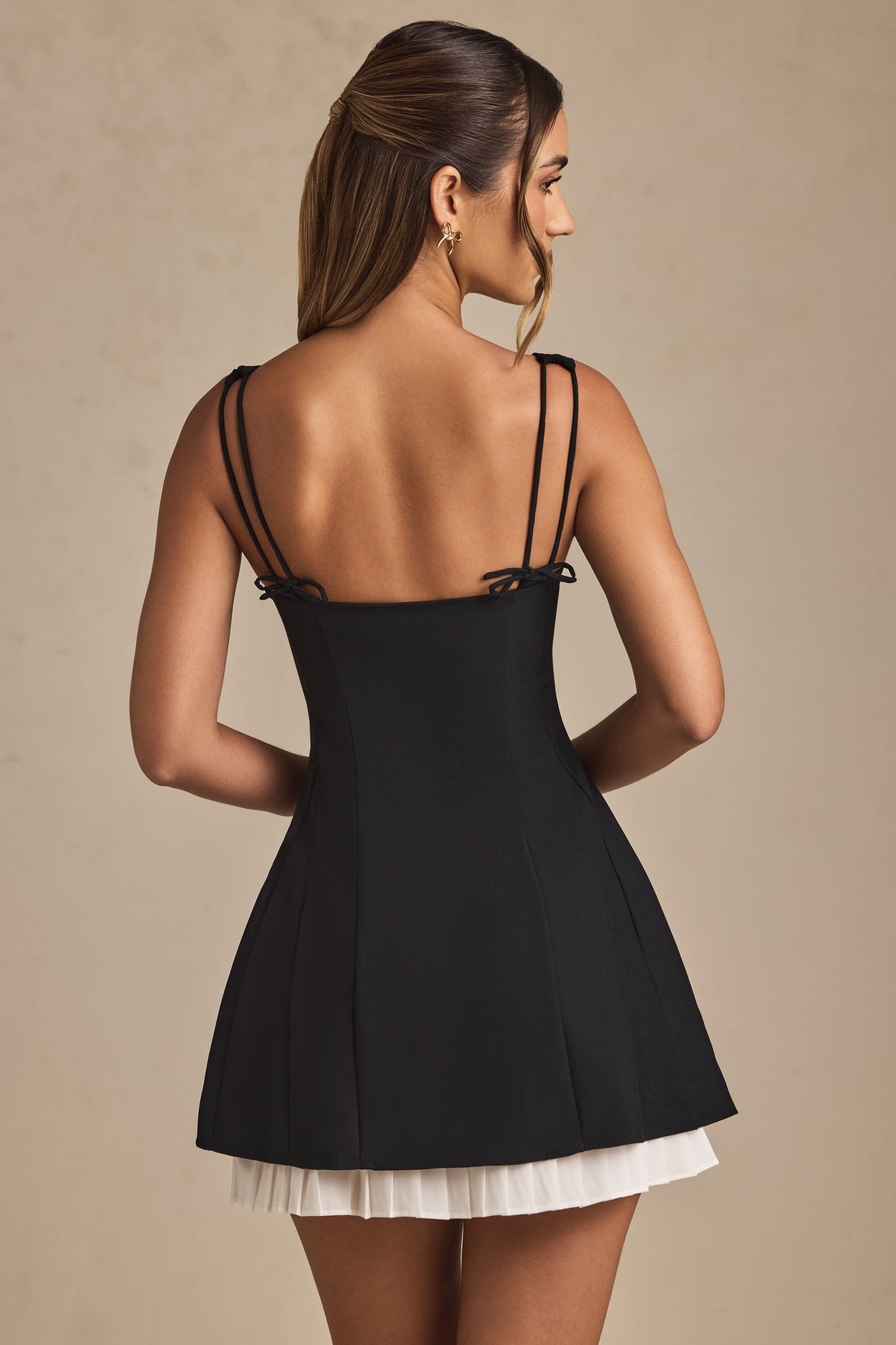 Bow-Detail Pleated A-Line Mini Dress in Black - 2