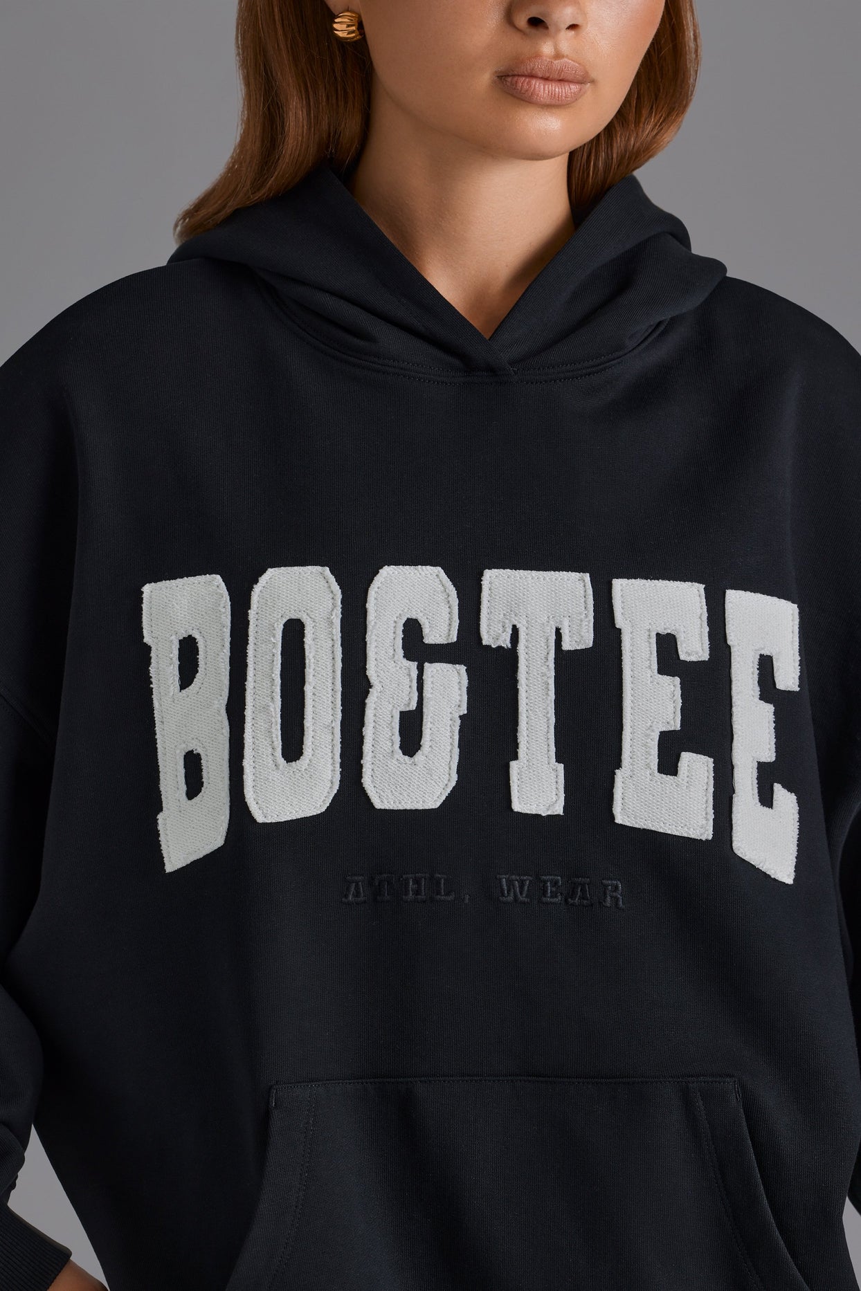 Cotton Fleece Appliqué Oversized Hoodie in Black - 4