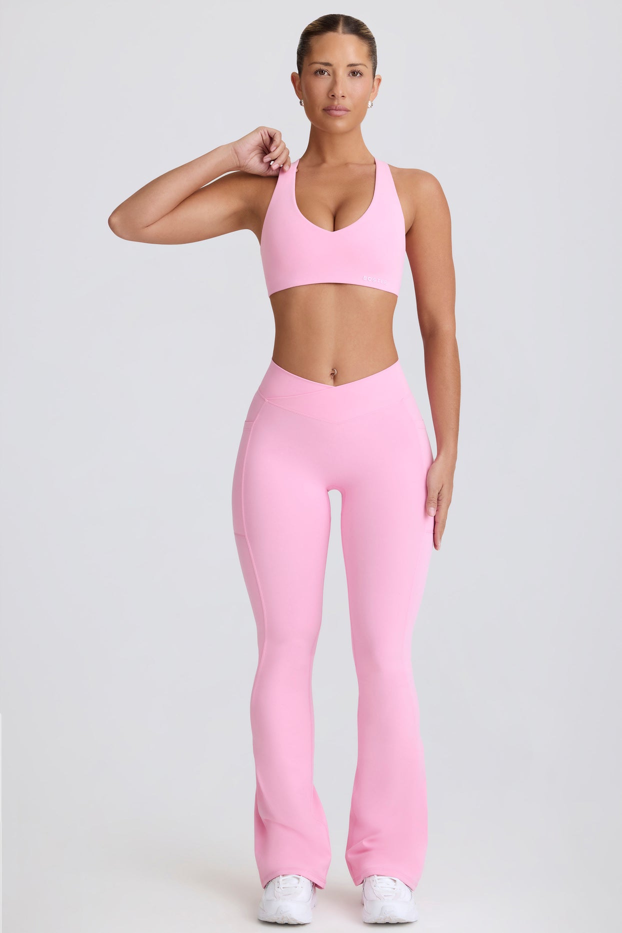 Soft Active V-Waist Pocket Flared Leggings in Baby Pink - 8