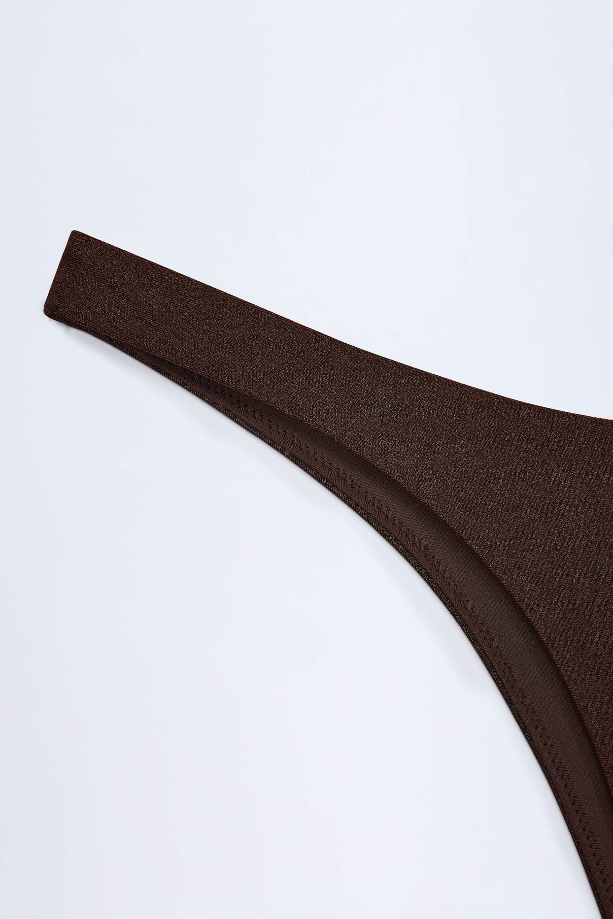 High-Leg Cheeky Bikini Bottoms in Dark Chocolate - 6