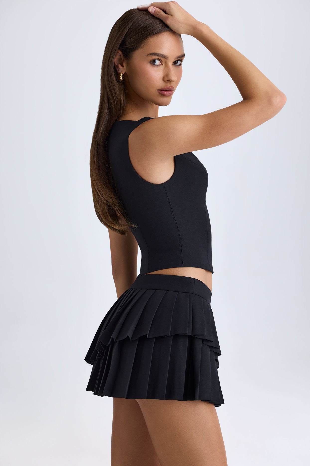 Layered Pleated Low-Rise Mini Skirt in Black - 4