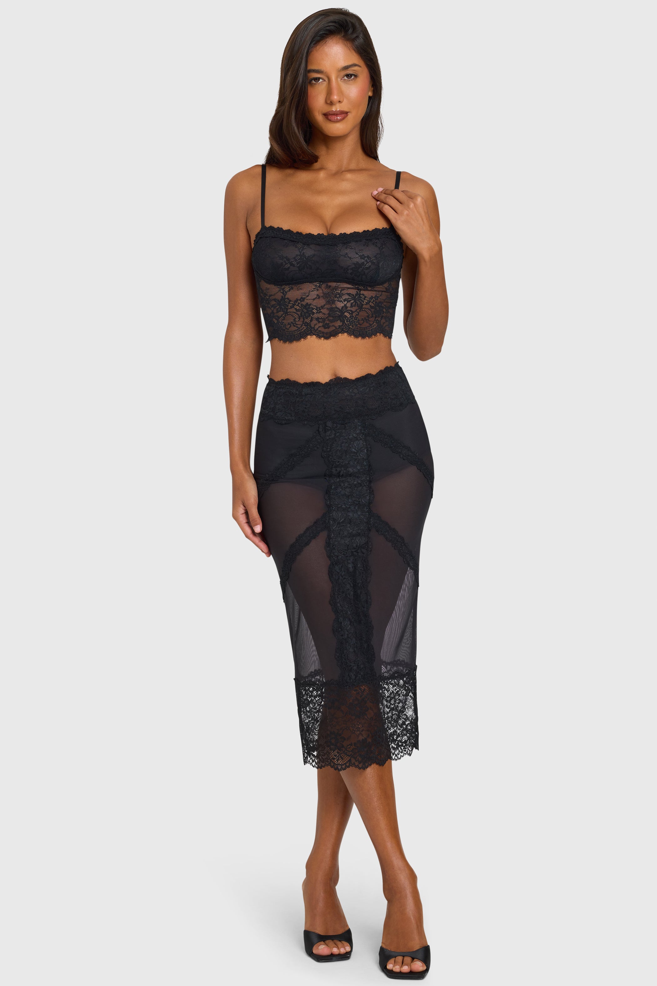Placed Lace-Trim Mid-Rise Midi Skirt in Black