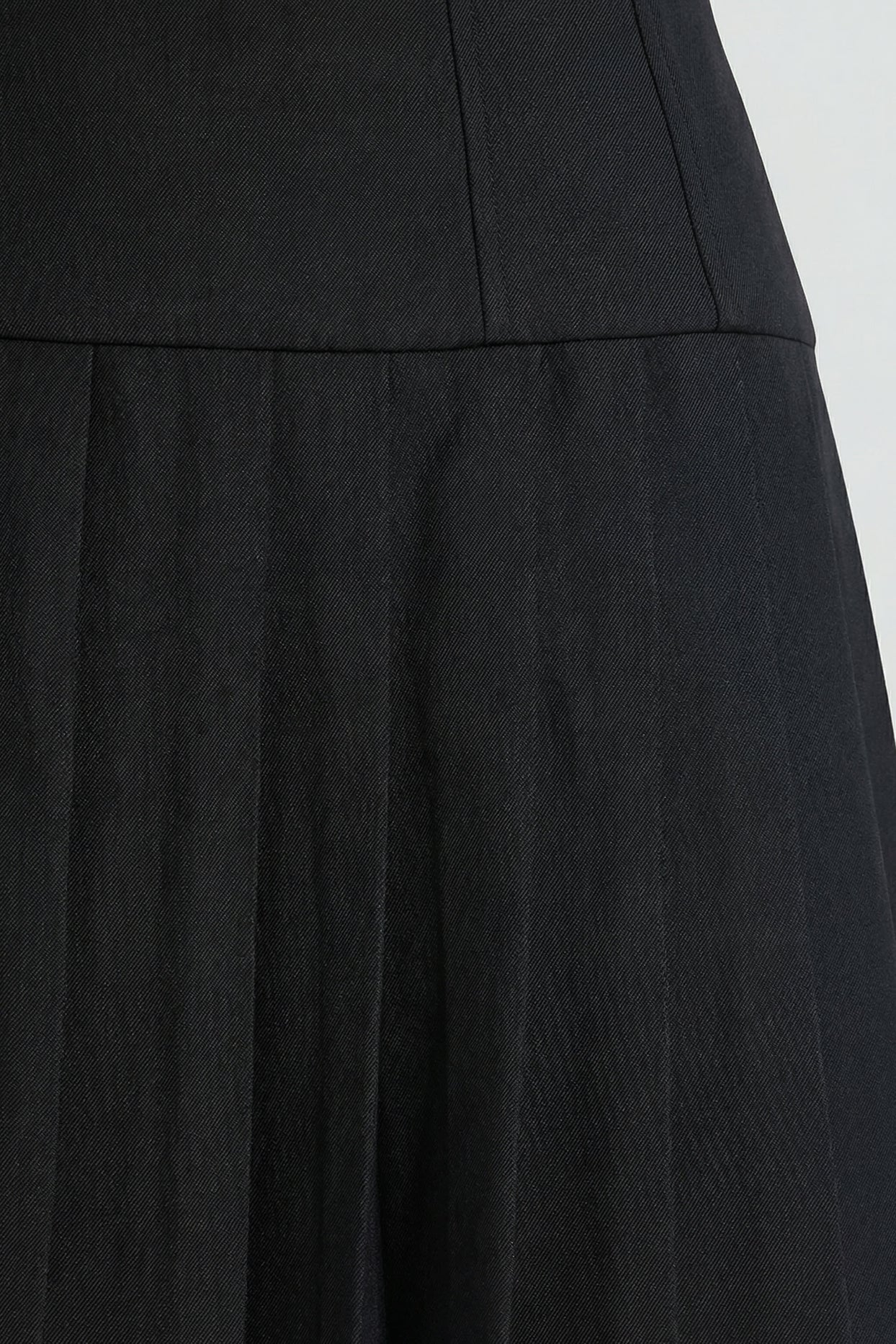 Brushed Twill Drop Waist Kilt Mini Dress in Black - 7