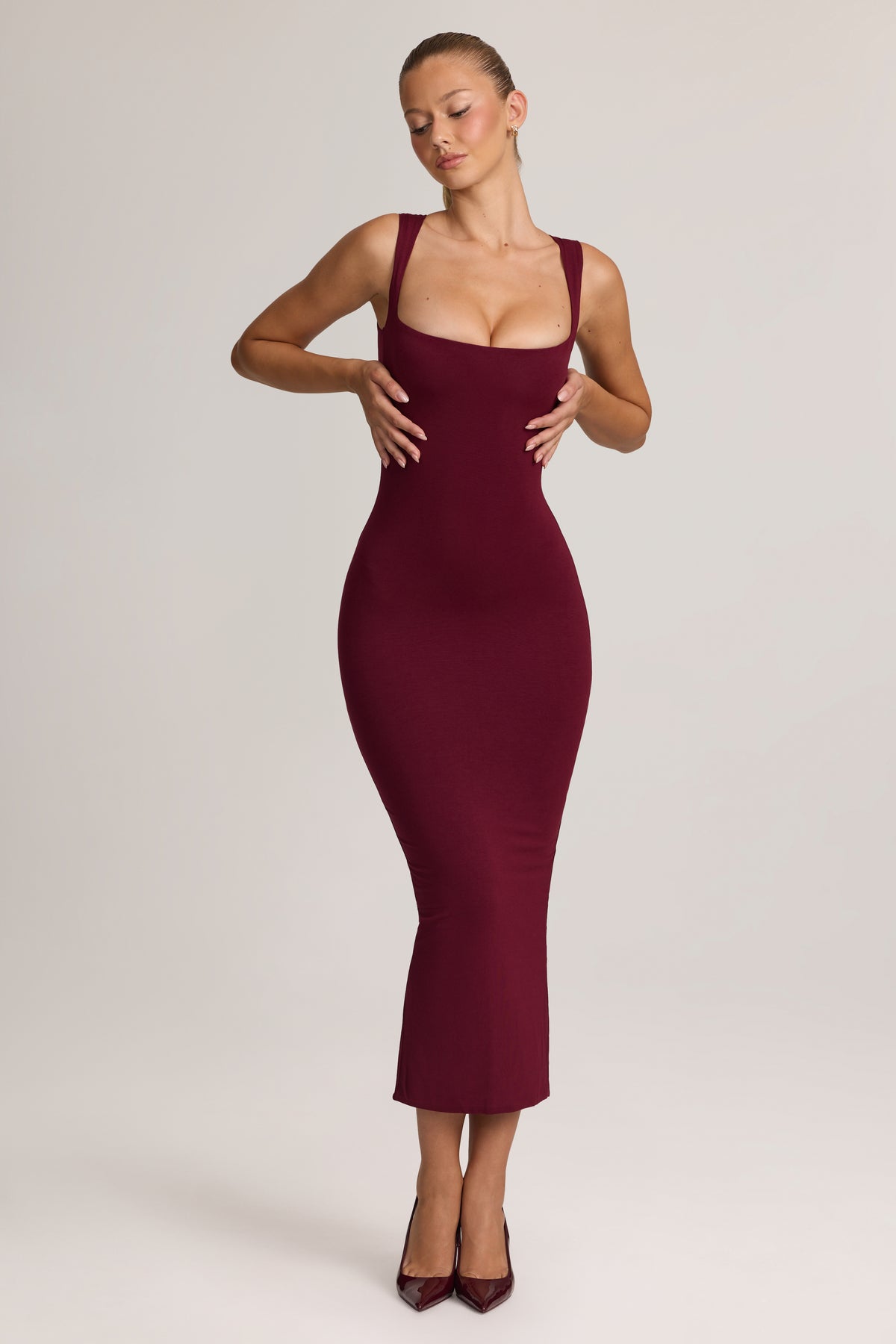 Graduation Dresses & Outfits inc Black, White & Red