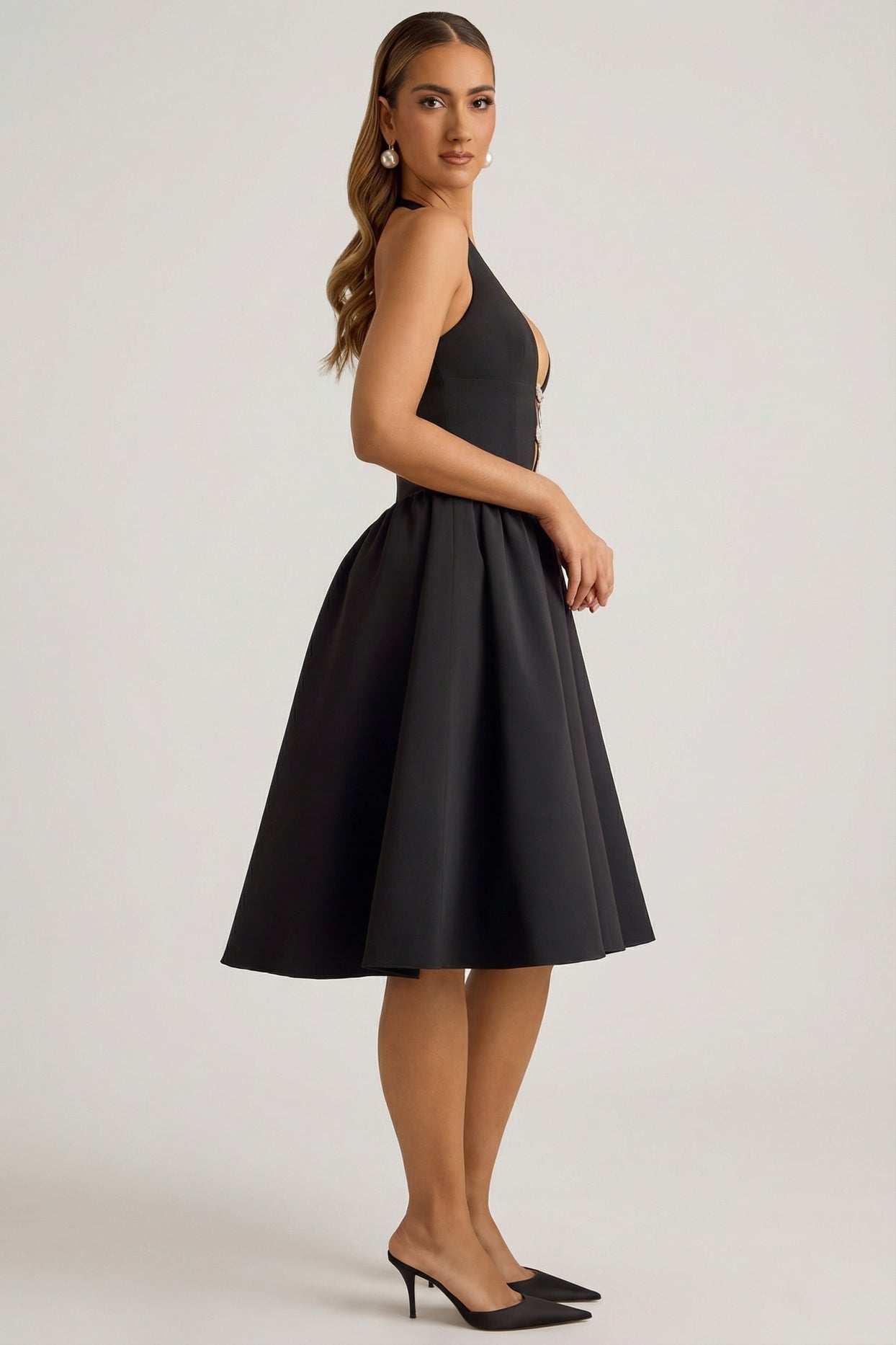 Halterneck Bow-Detail Midi Dress in Black - 4