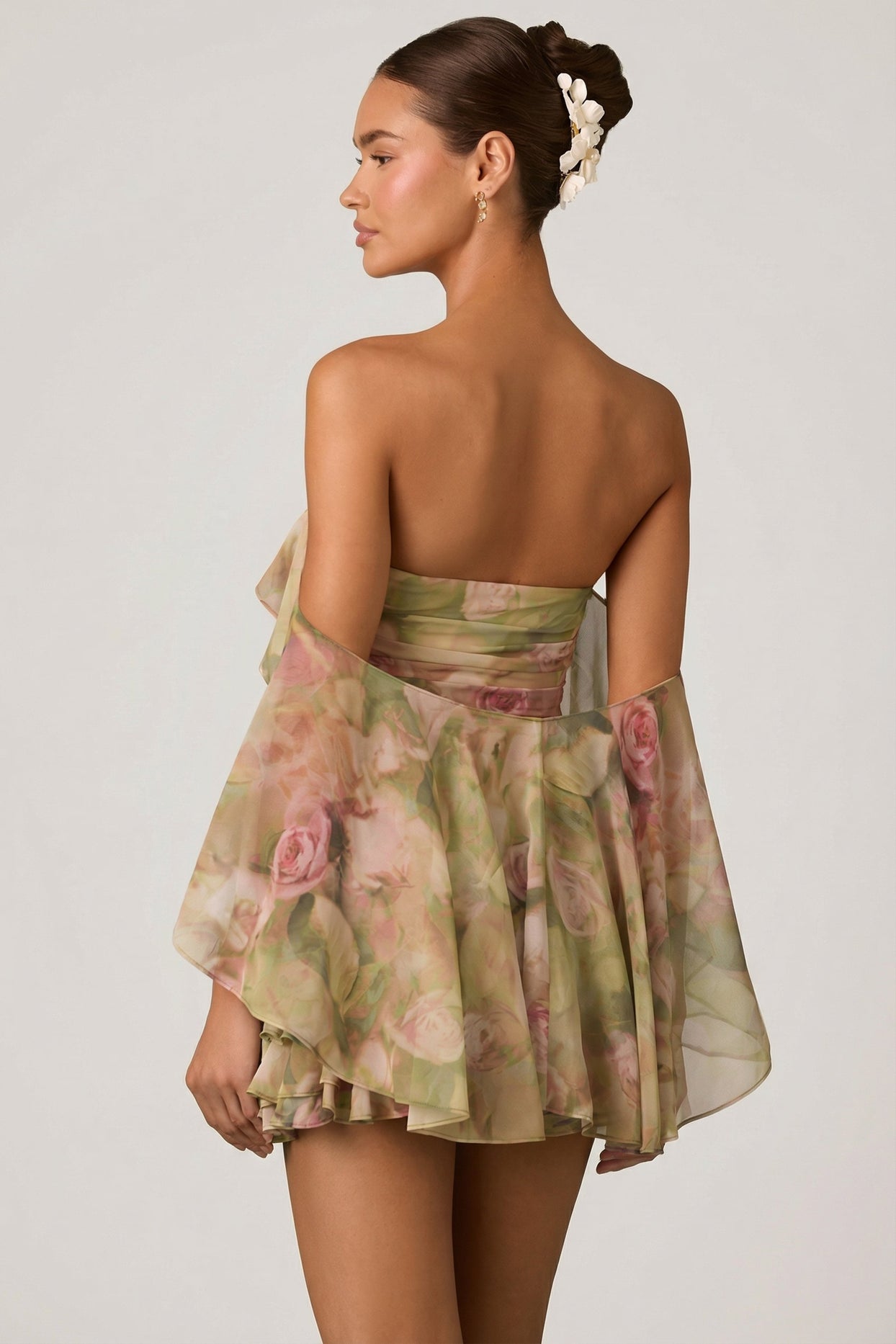 Off-Shoulder Ruffled Mini Dress in Floral Multi Print - 8