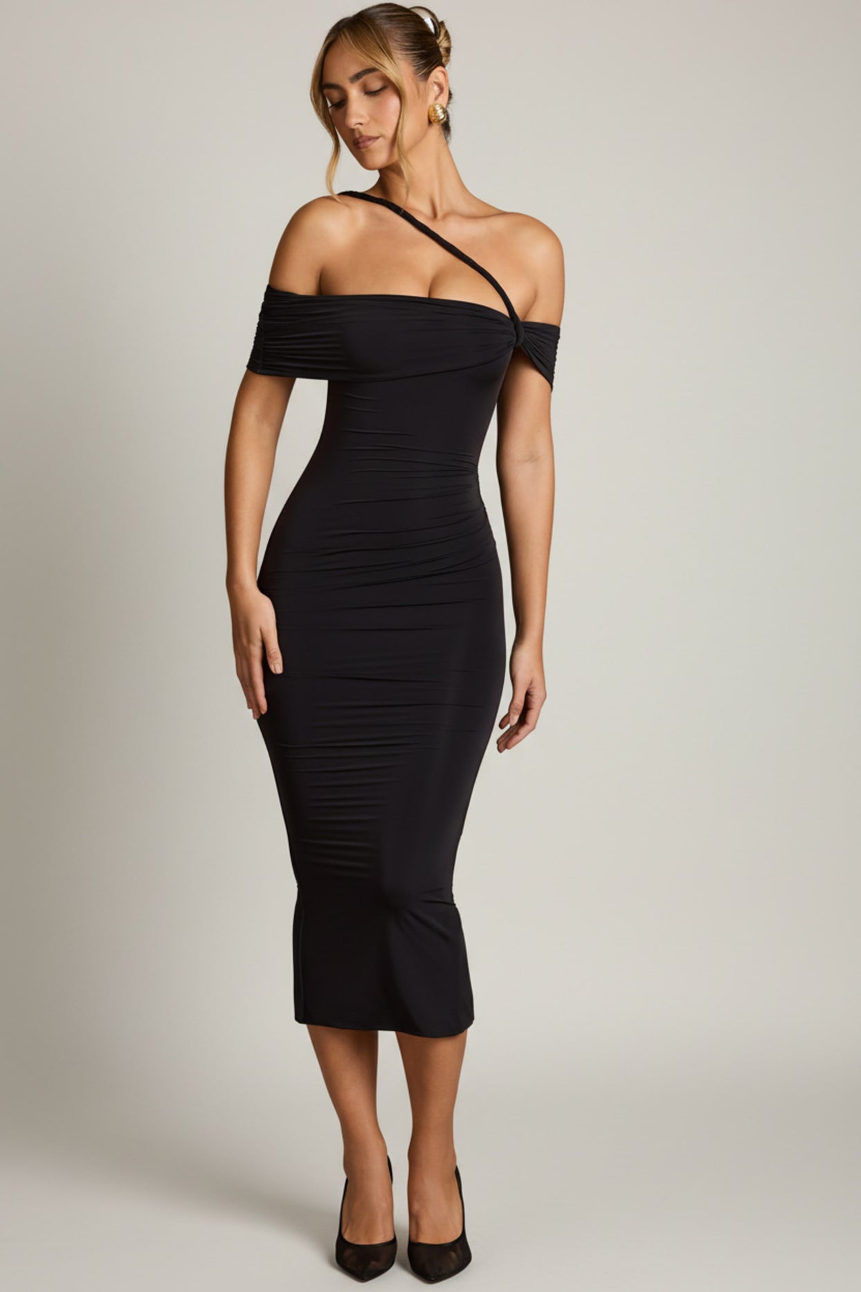 Off-Shoulder Draped Midaxi Dress in Black - 5