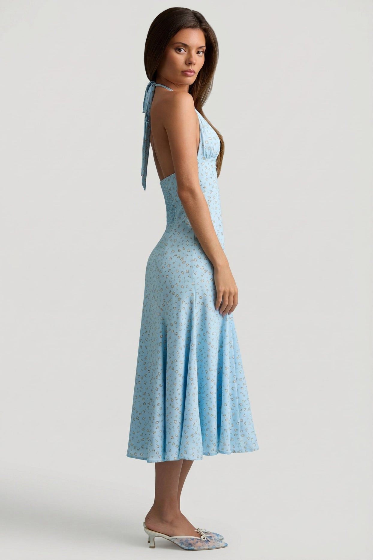 Halterneck Midaxi Dress in Blue Flower Print - 3