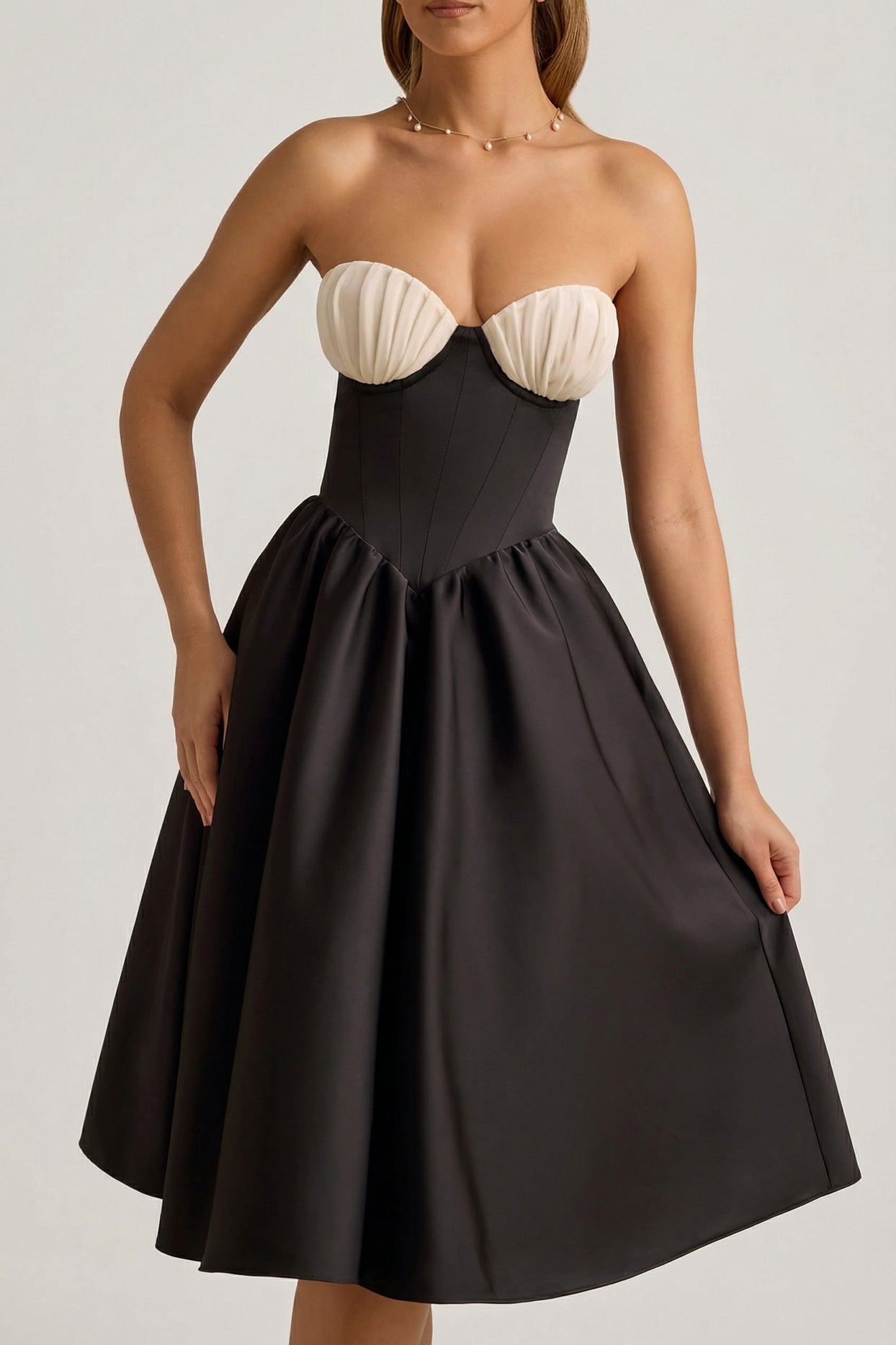 Strapless Corset Midi Dress in Black - 7
