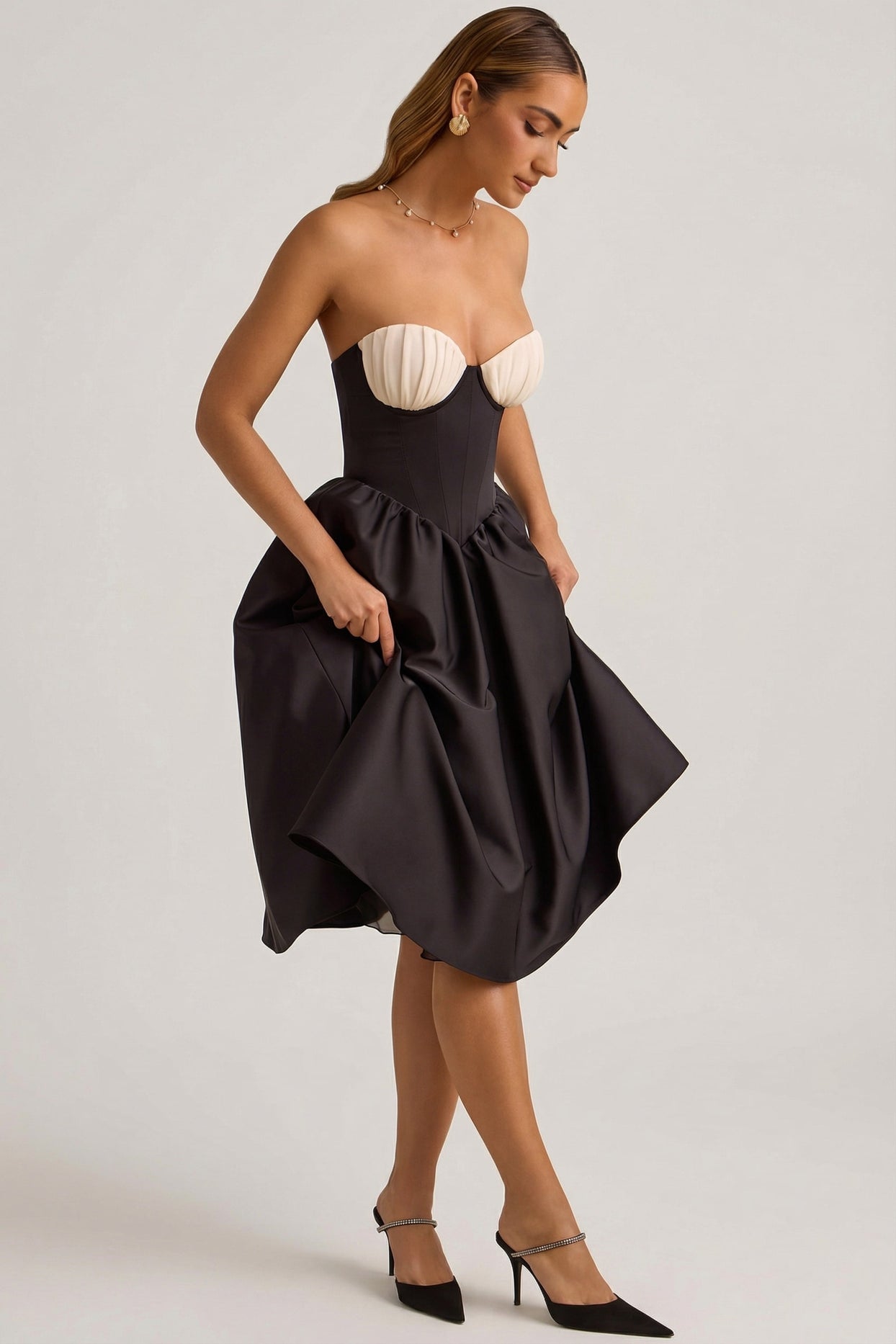 Strapless Corset Midi Dress in Black - 9