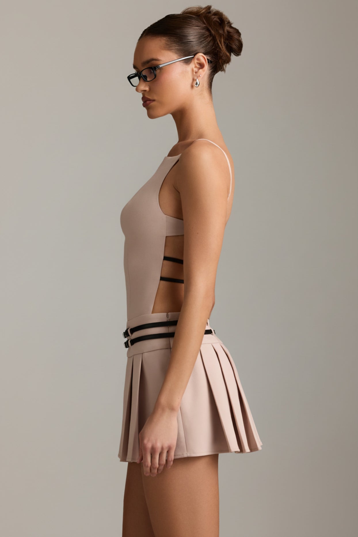 Belted Backless Pleated Mini Dress in Mushroom - 3