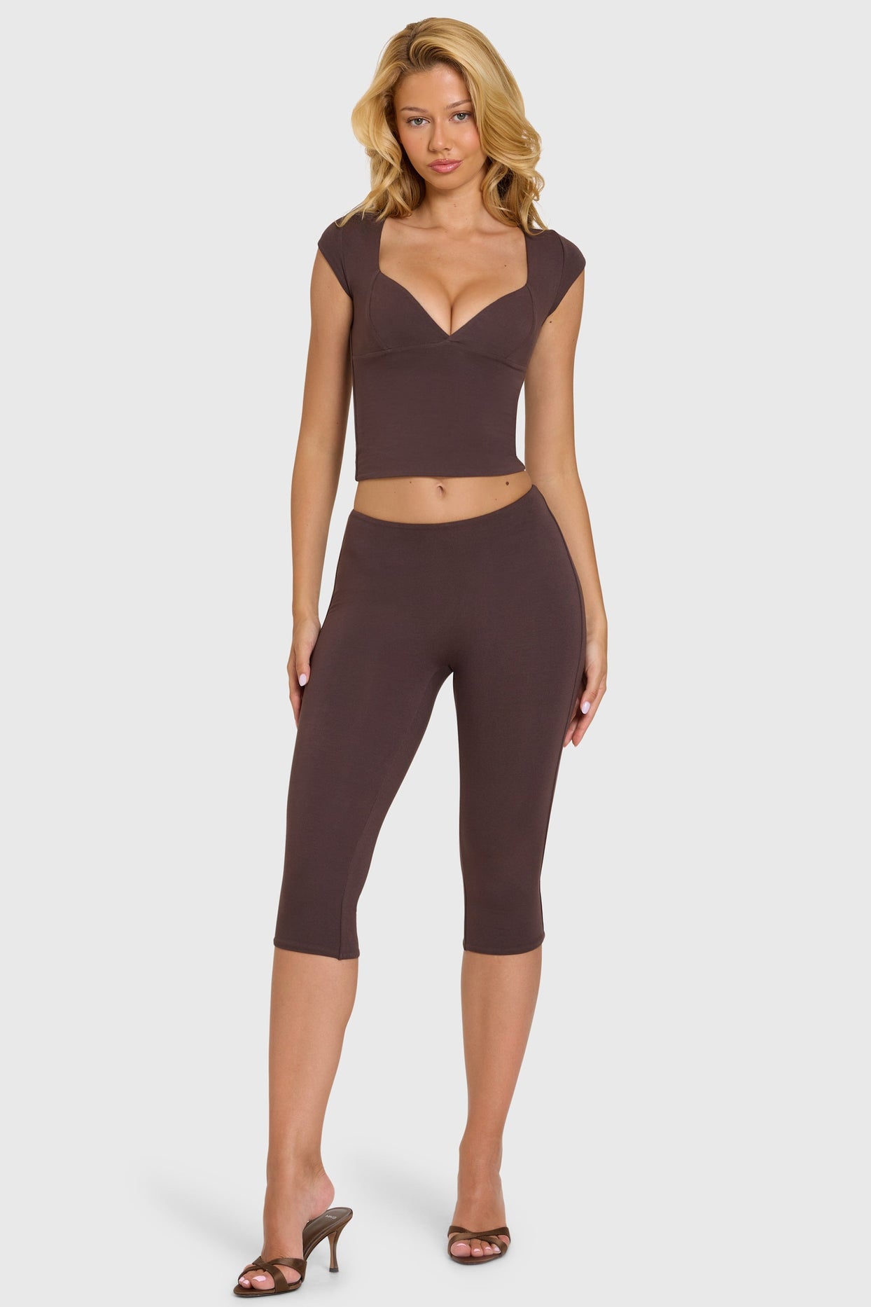 Modal Capri Leggings in Chocolate - 8