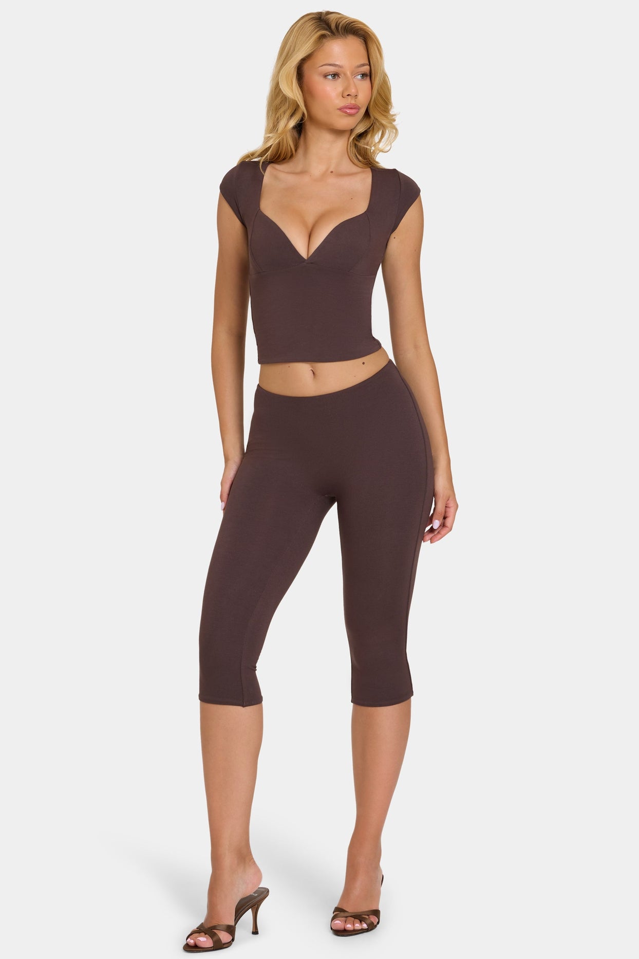 Modal Capri Leggings in Chocolate - 9