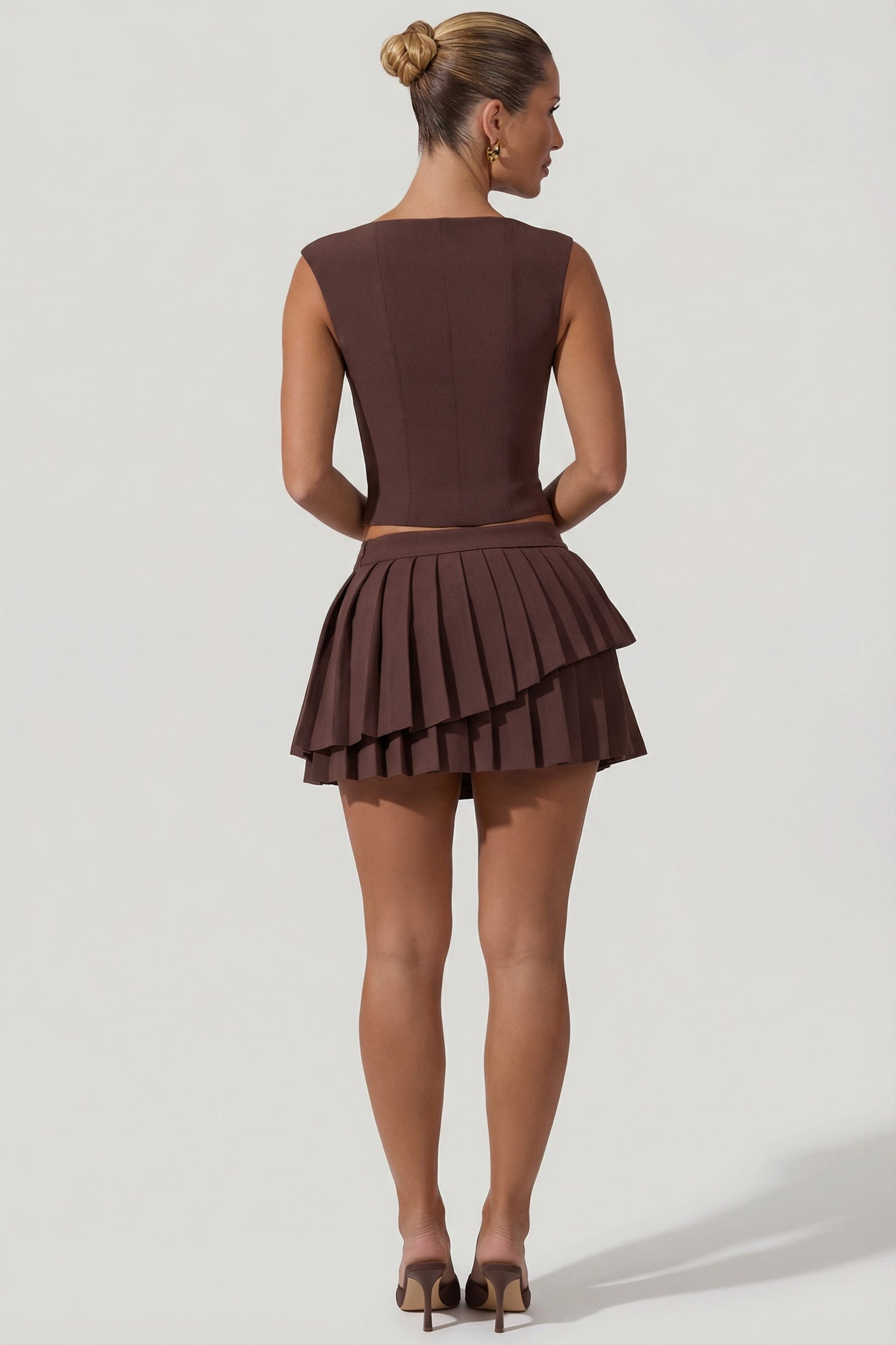 Layered Pleated Low-Rise Mini Skirt in Chocolate Brown - 2