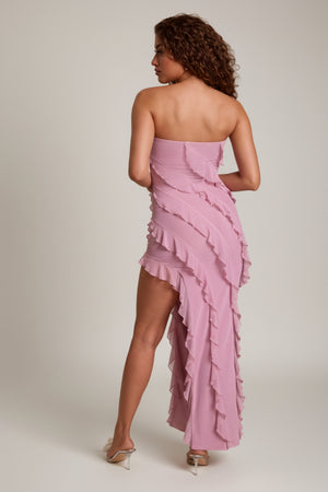 Oh Polly's Caroline wearing the Nevali Maxi Dress in Dusty Pink Mesh fabric perfect for summer weddings