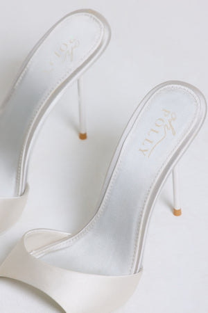 Heeled Mule Sandal in Pearl White