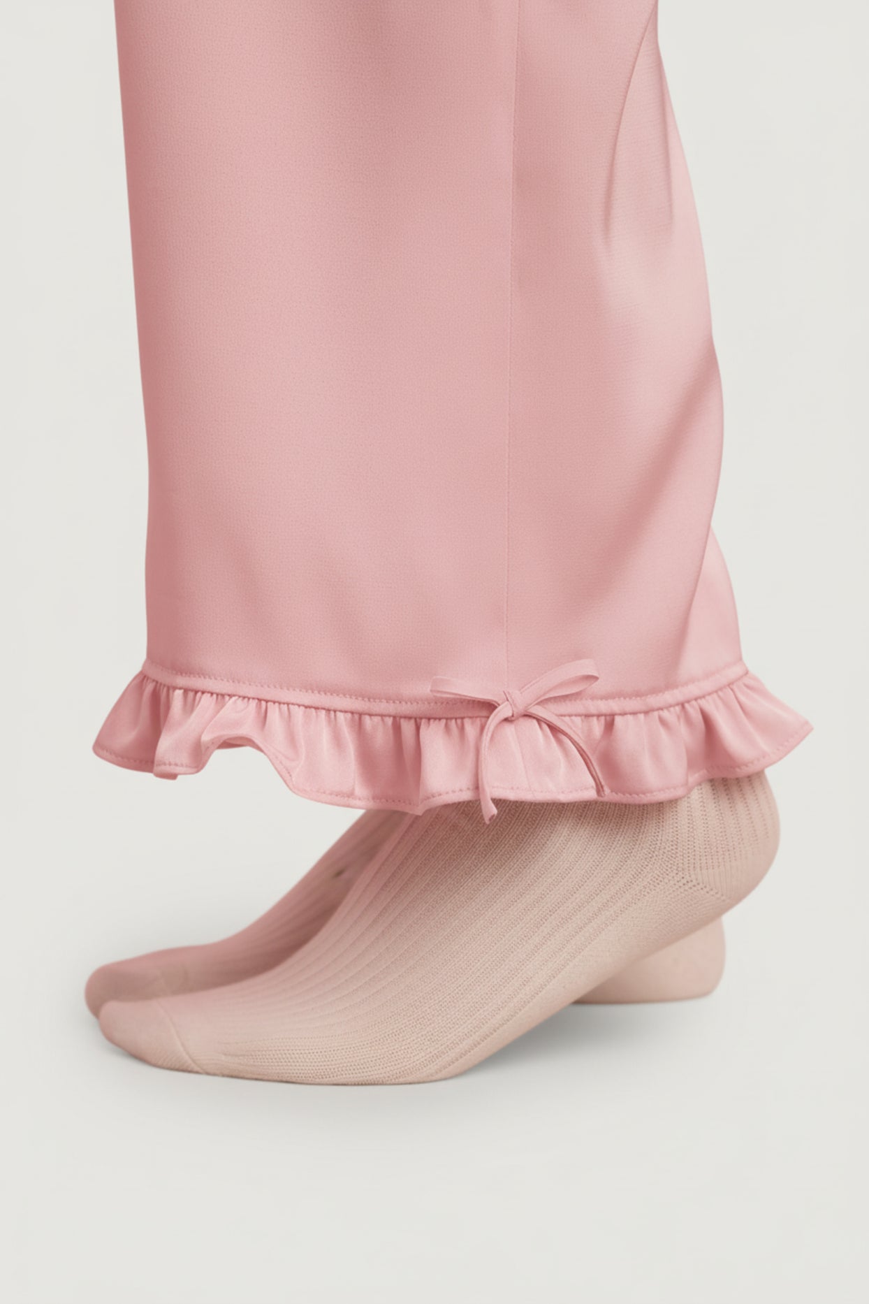 Ruffle-Trim Mid-Rise Pyjama Trousers in Baby Pink - 5