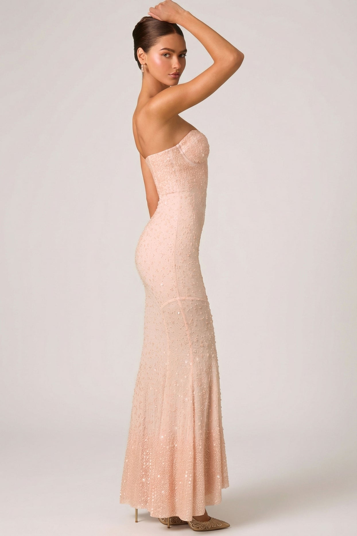 Embellished Sweetheart-Neck Fishtail Gown in Dusty Rose - 4