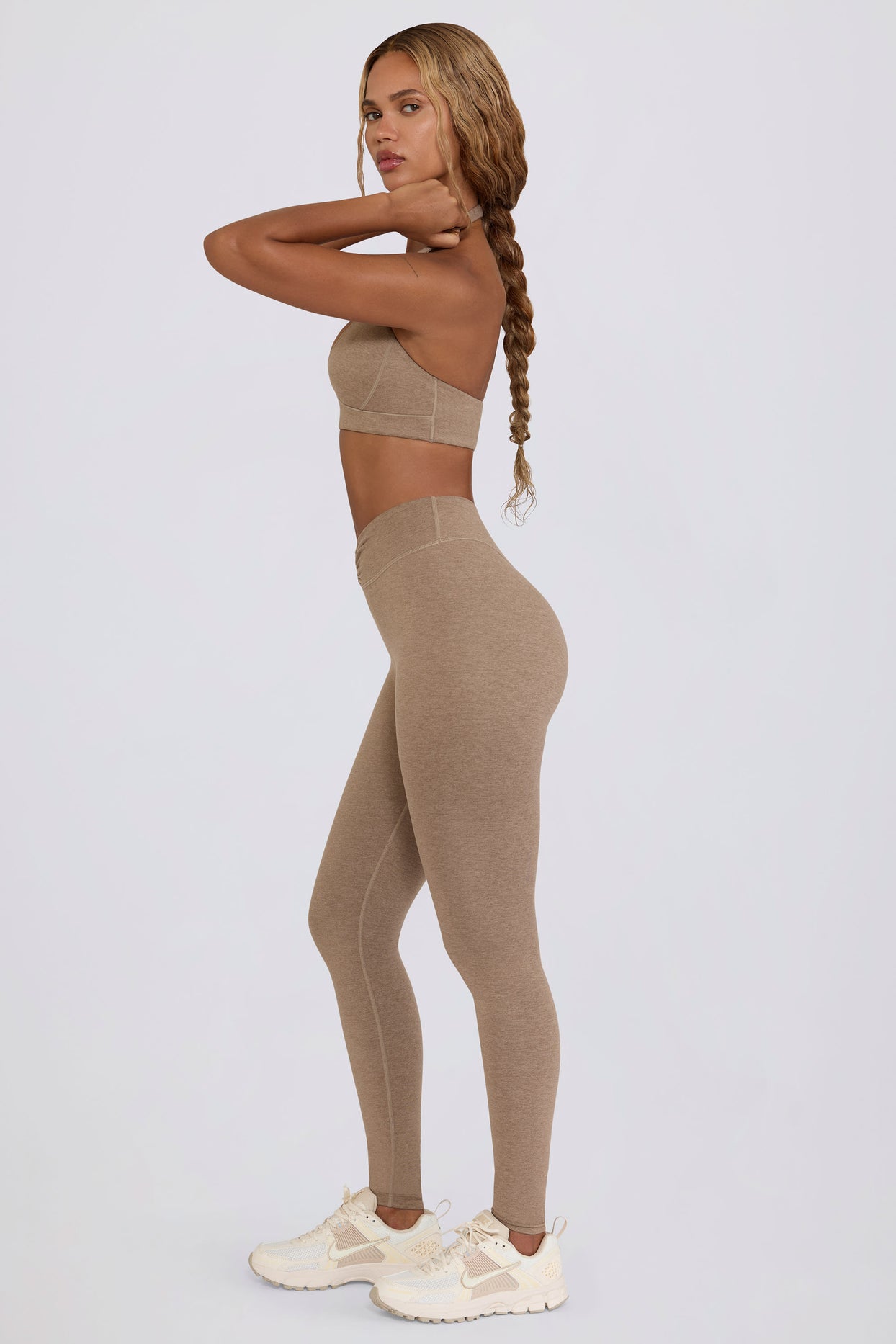 Brushed Jersey Ruched Mid-Rise Leggings in Mocha Marl - 4